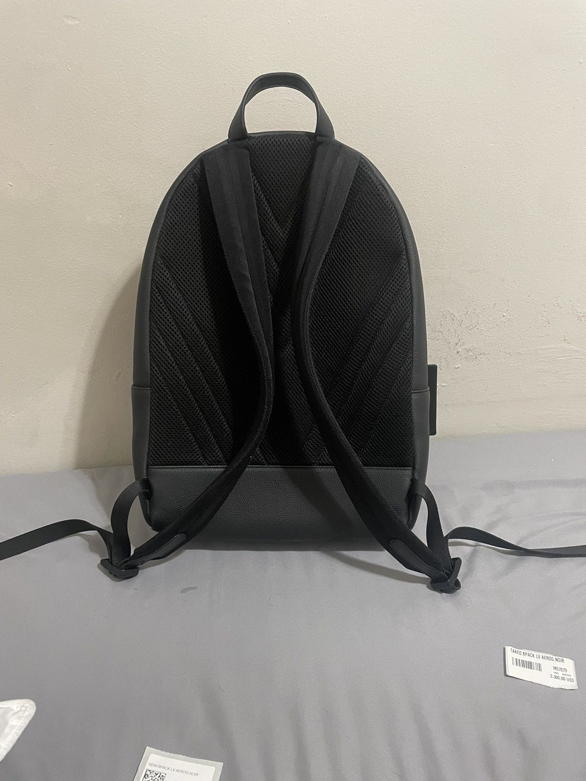 Louis Vuitton Black LV backpack Size ONE SIZE - 2 Thumbnail