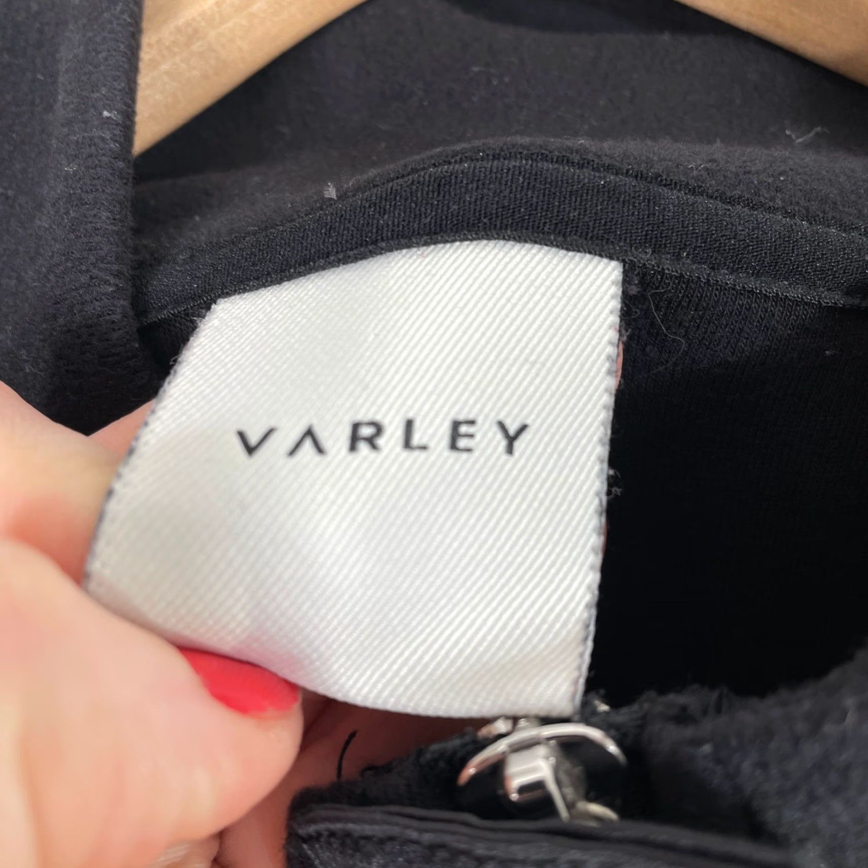 Varley Varley Pullover Womens Medium Black Mock Neck Long Sleeve Zip Athletic Wear Leisurewear Size M / US 6-8 / IT 42-44 - 4 Thumbnail