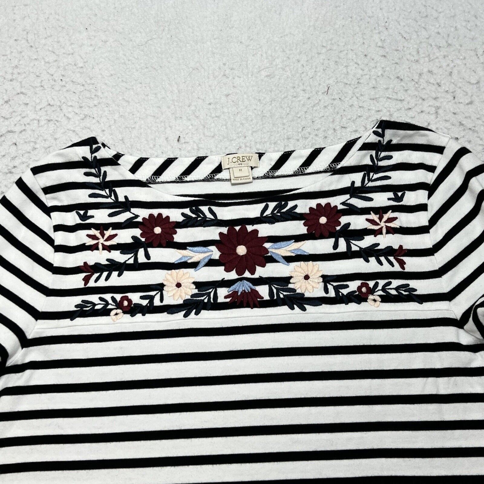 J.Crew J. Crew Embroidered Floral Top Black White Striped Size M / US 6-8 / IT 42-44 - 2 Thumbnail