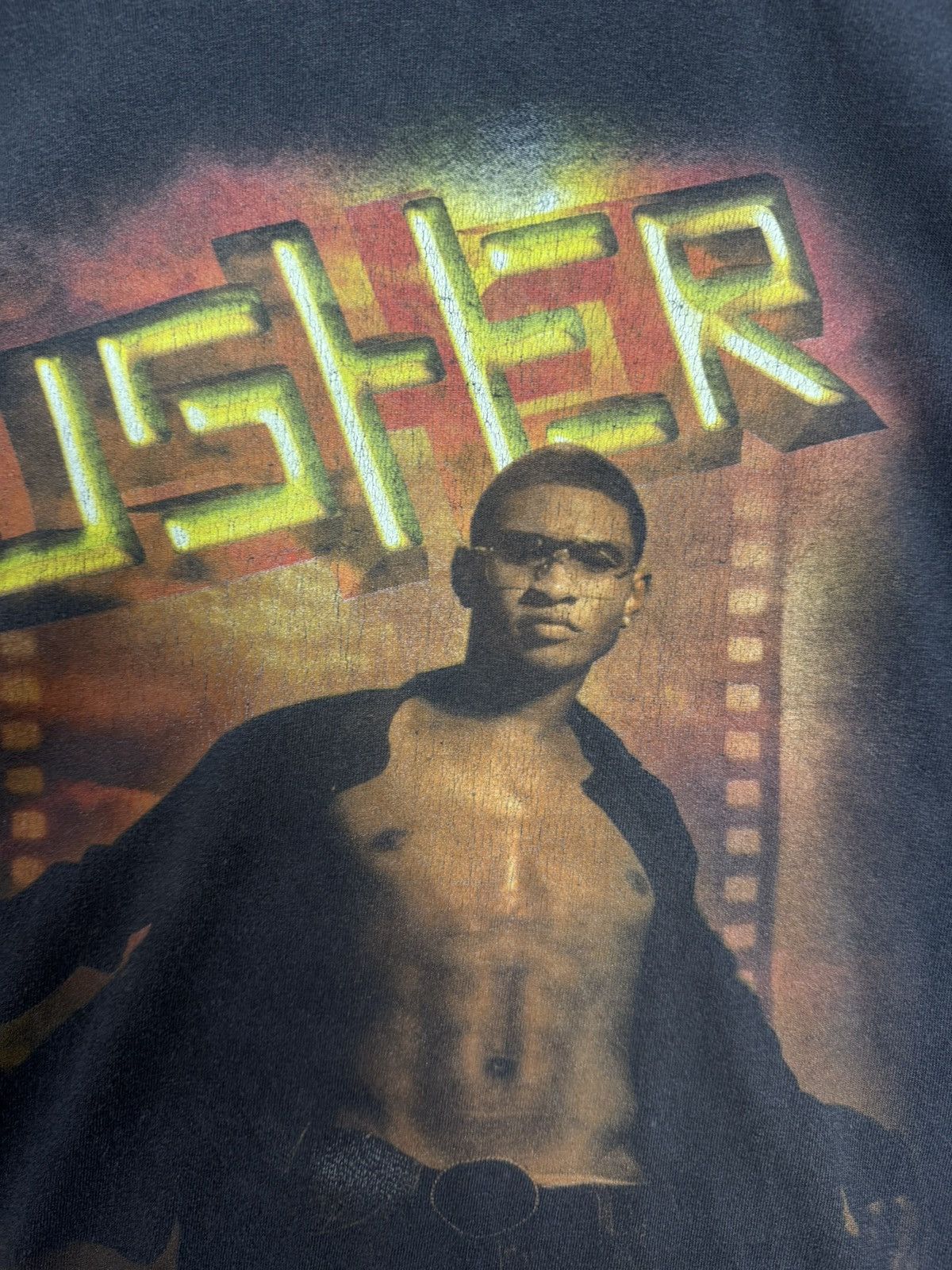 Band Tees × Rap Tees × Vintage Vintage Usher Rap Tees Tour Size US M / EU 48-50 / 2 - 2 Thumbnail