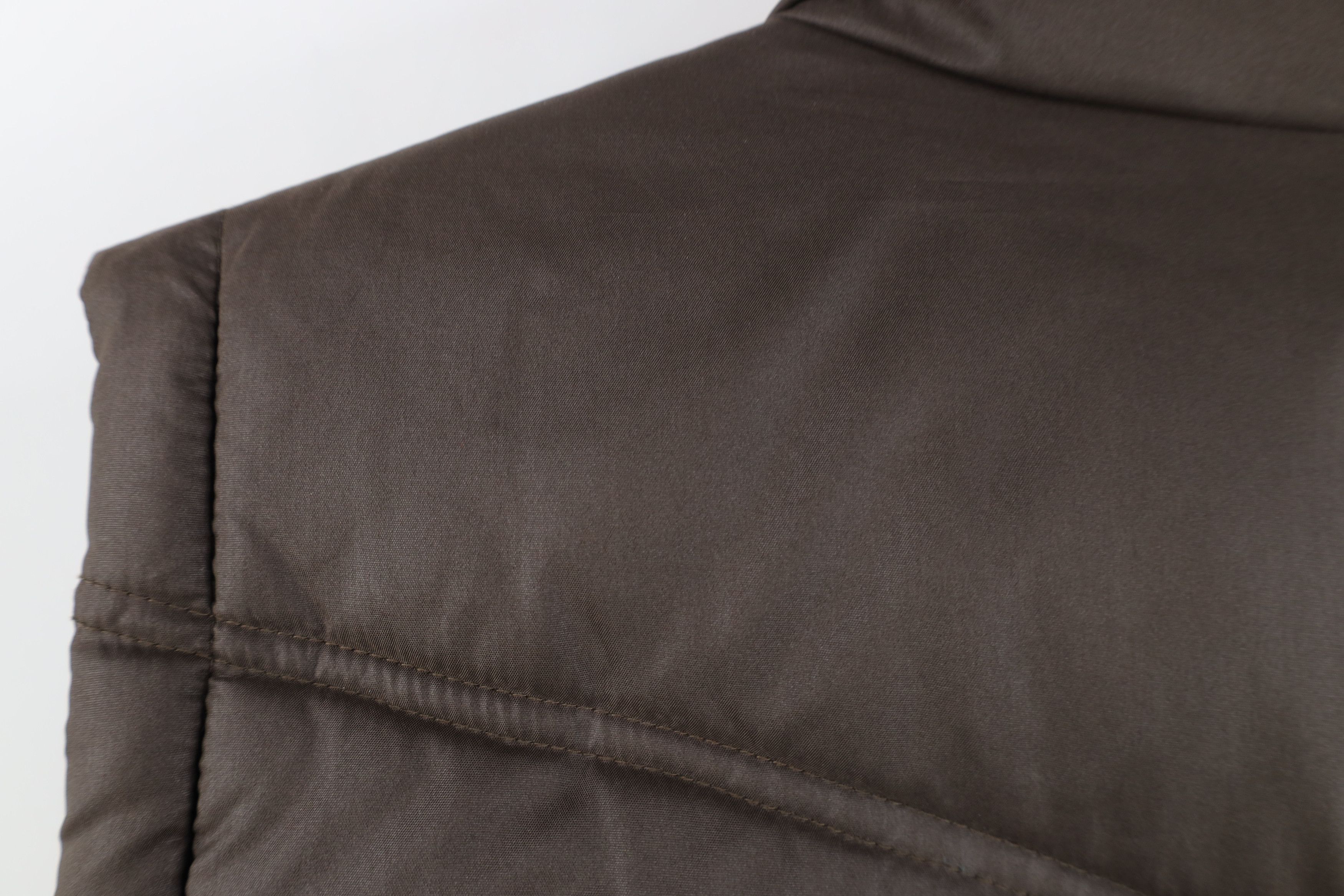 Vintage Y2K Gap Blank Full Zip Puffer Vest Jacket Brown