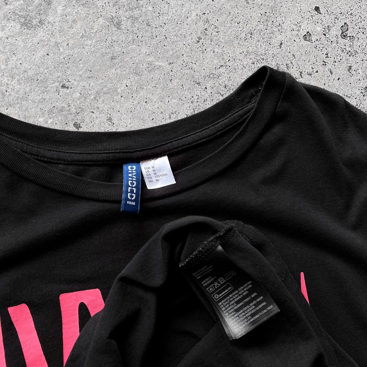 Designer × H&M H&M by Divided Mens Black Short Sleeve T-Shirt Hawaii Surf Size US M / EU 48-50 / 2 - 4 Thumbnail