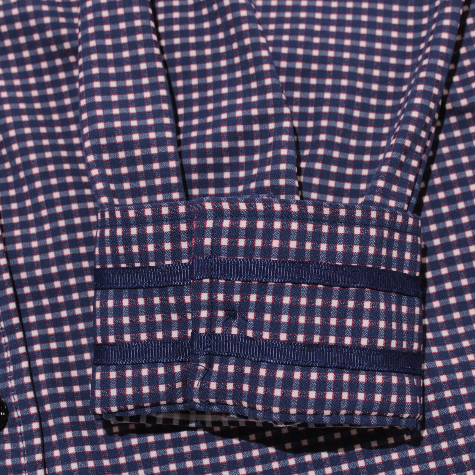 Robert Graham Robert Graham New with tags Shirt Size S US In Blue Size US S / EU 44-46 / 1 - 5 Thumbnail