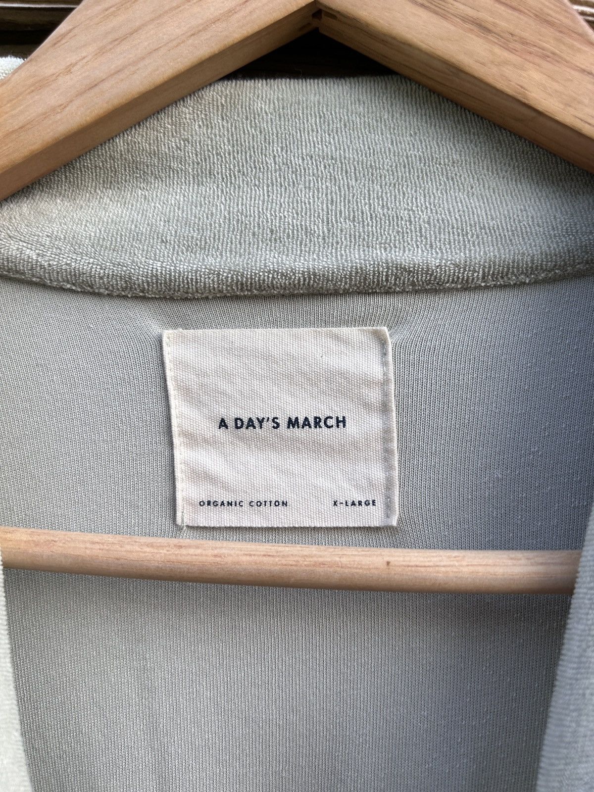 A Day's March A Day's March Terry Towell Pocket Polo Shirt In Beige Size US XL / EU 56 / 4 - 3 Thumbnail
