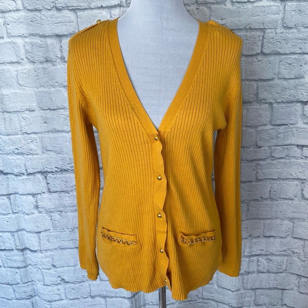 Other Peter Nygard women M 10-12 button from v-neck Longsleeve car Size M / US 6-8 / IT 42-44 - 1 Thumbnail