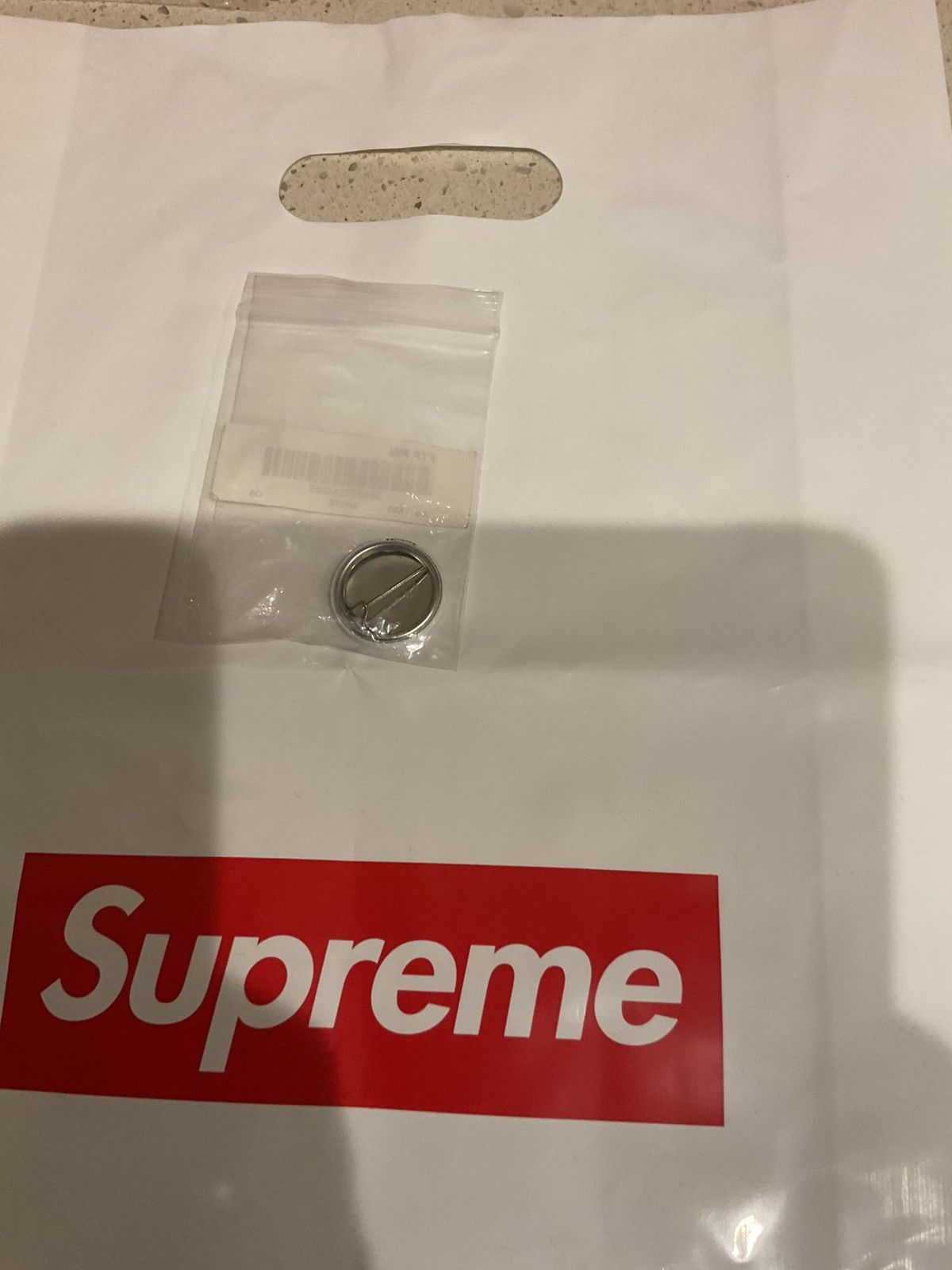 Supreme Supreme Fu*k The President Pin Size ONE SIZE - 3 Thumbnail