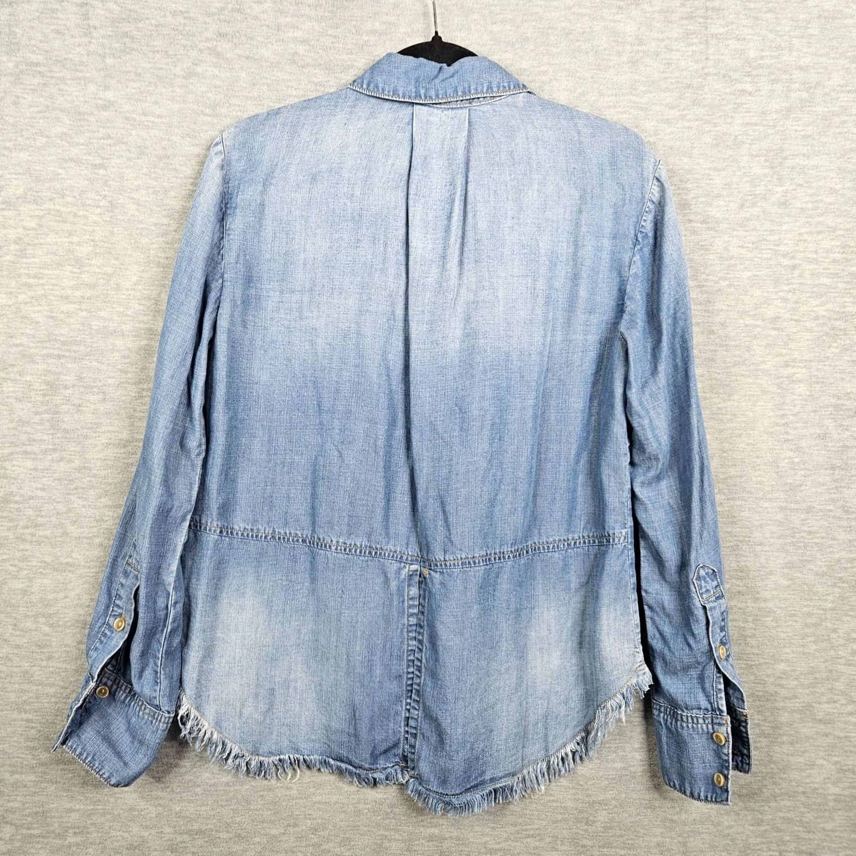 CLOT Cloth & Stone Button-Up Long Sleeve Chambray Blouse S Women Blue Sl Chunk Pleated Back Shirt L Size S / US 4 / IT 40 - 2 Thumbnail