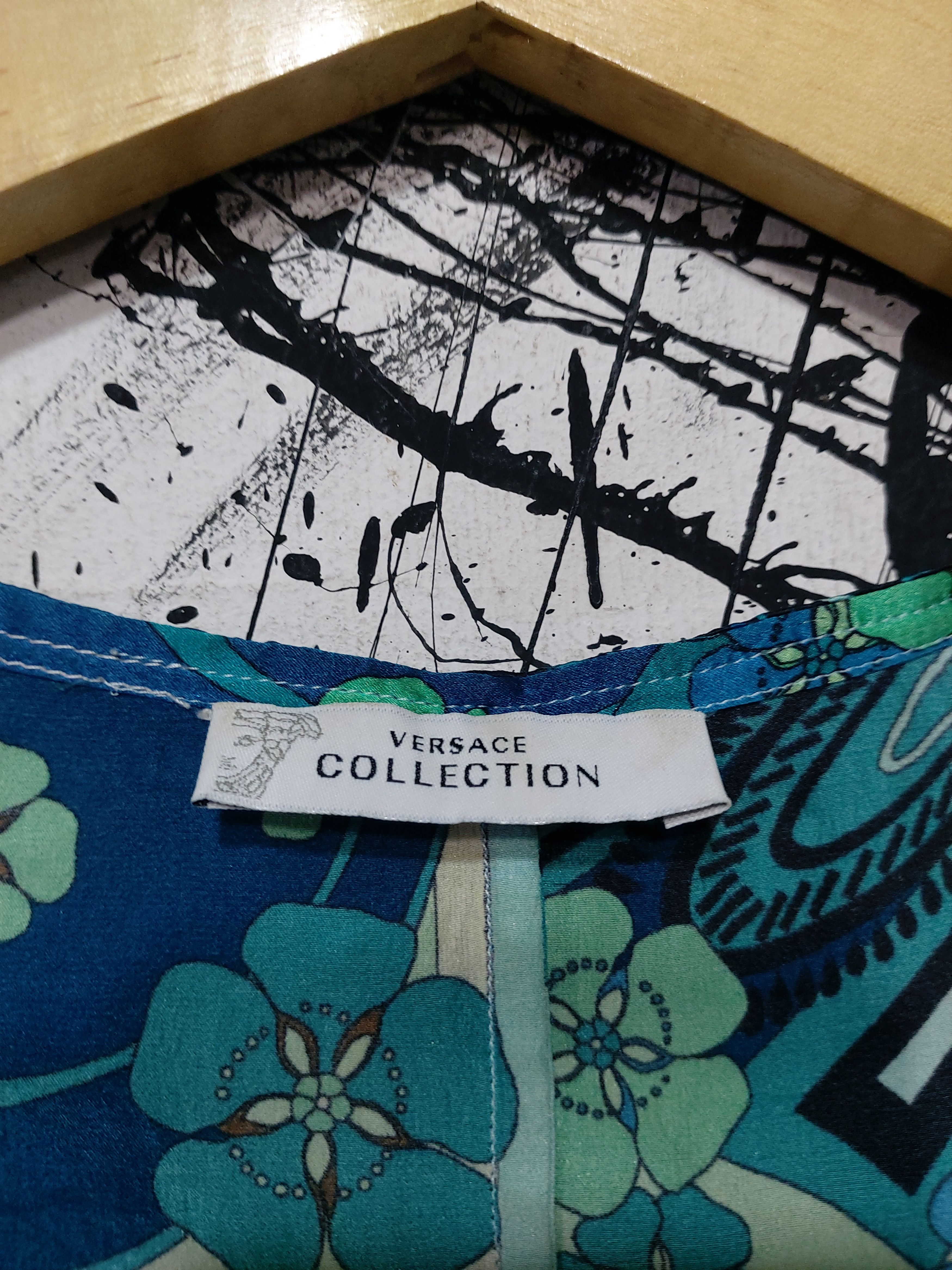 Versace VERSACE COLLECTION FLORAL PRINT SILK SHIRT Size XS / US 0-2 / IT 36-38 - 5 Thumbnail