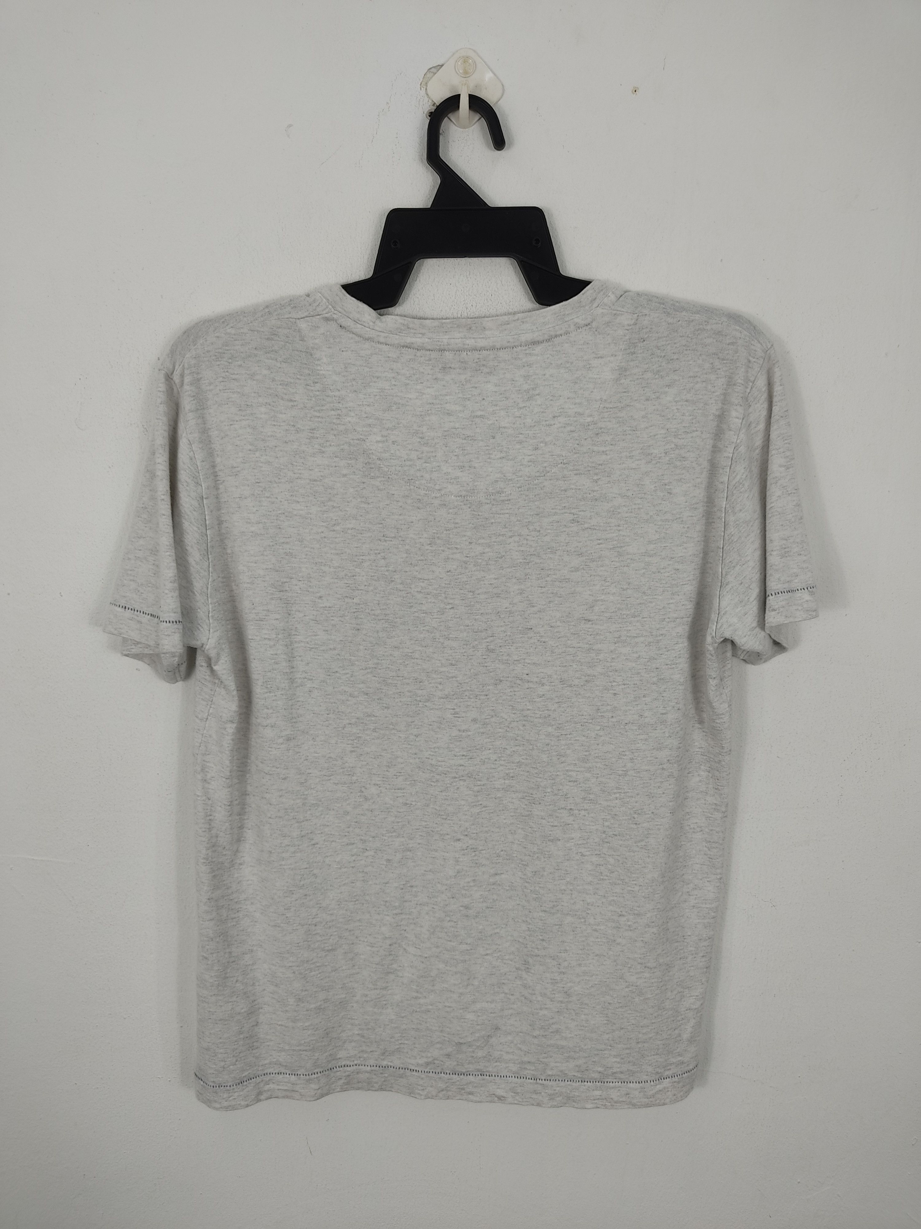 Burberry Vintage Y2K Burberry Black Label Single Pocket T-Shirt Size US S / EU 44-46 / 1 - 9 Thumbnail