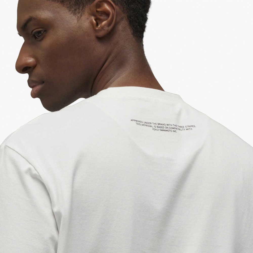 Y-3 o1s22i1n0125 Crewneck T-Shirt in White Size US S / EU 44-46 / 1 - 5 Thumbnail