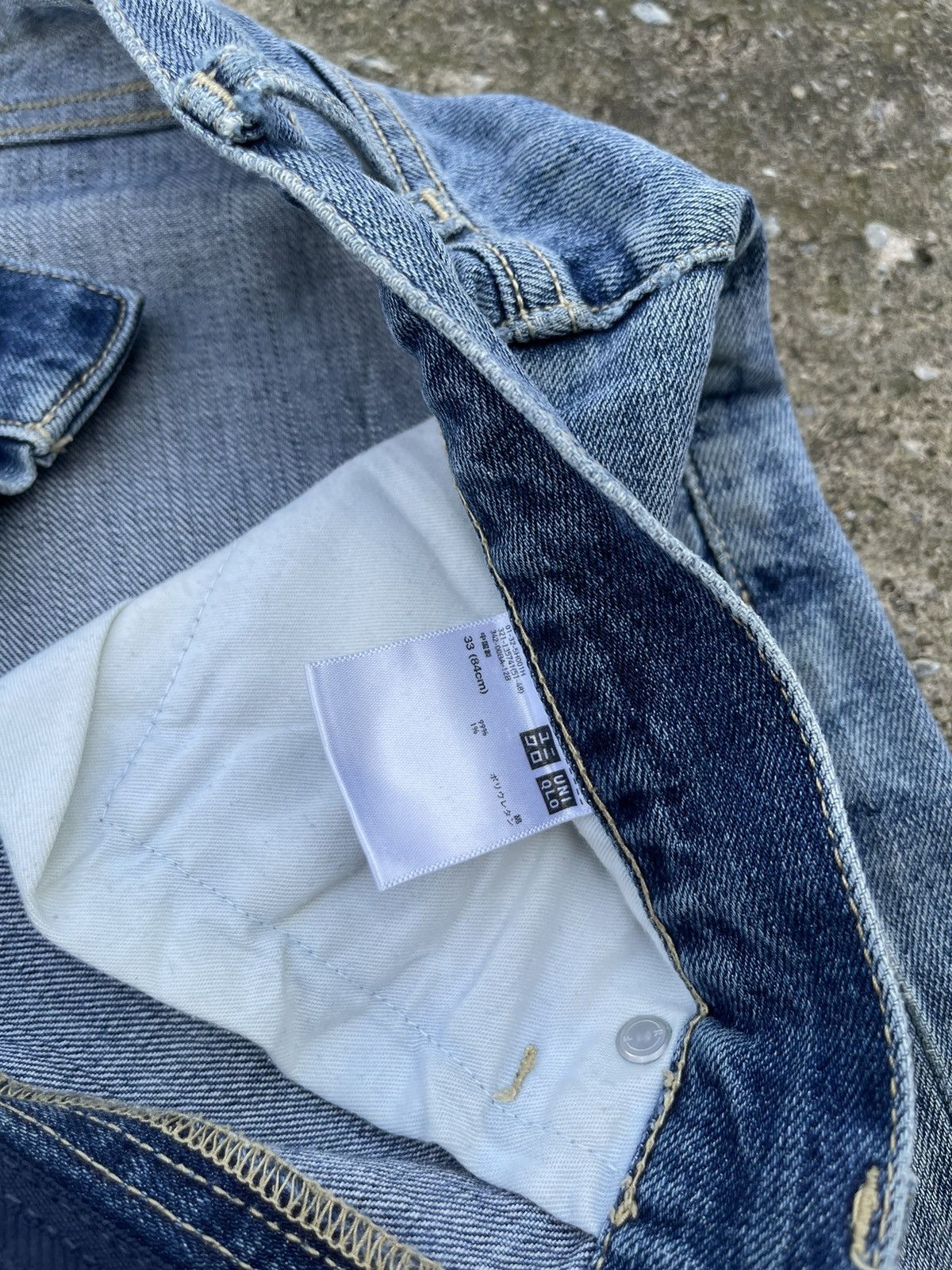 Japanese Brand × Jean × Uniqlo 🔥Japanese Brand Uniqlo Selvedge Distressed Denim W35🔥 Size US 35 - 7 Thumbnail