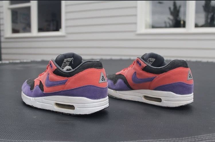 Nike ACG NikeAirMax1ACGTeamRed/Violet/Black2010(308866-019)SizeUS9.5 Size US 9.5 / EU 42-43 - 2 Thumbnail