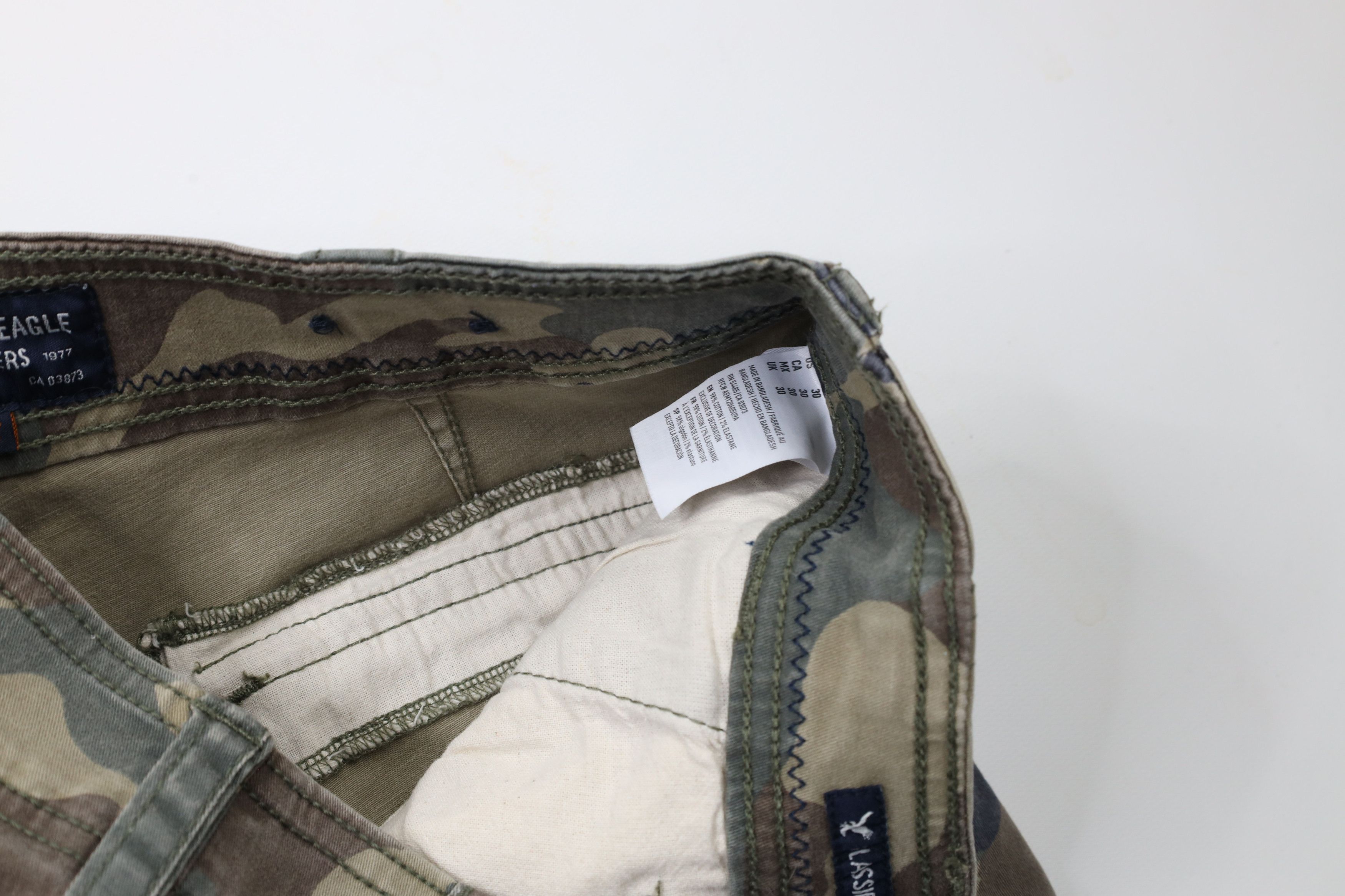 American Eagle Outfitters × Vintage Vintage American Eagle Outfitters Camouflage Cargo Shorts Size US 30 / EU 46 - 7 Thumbnail