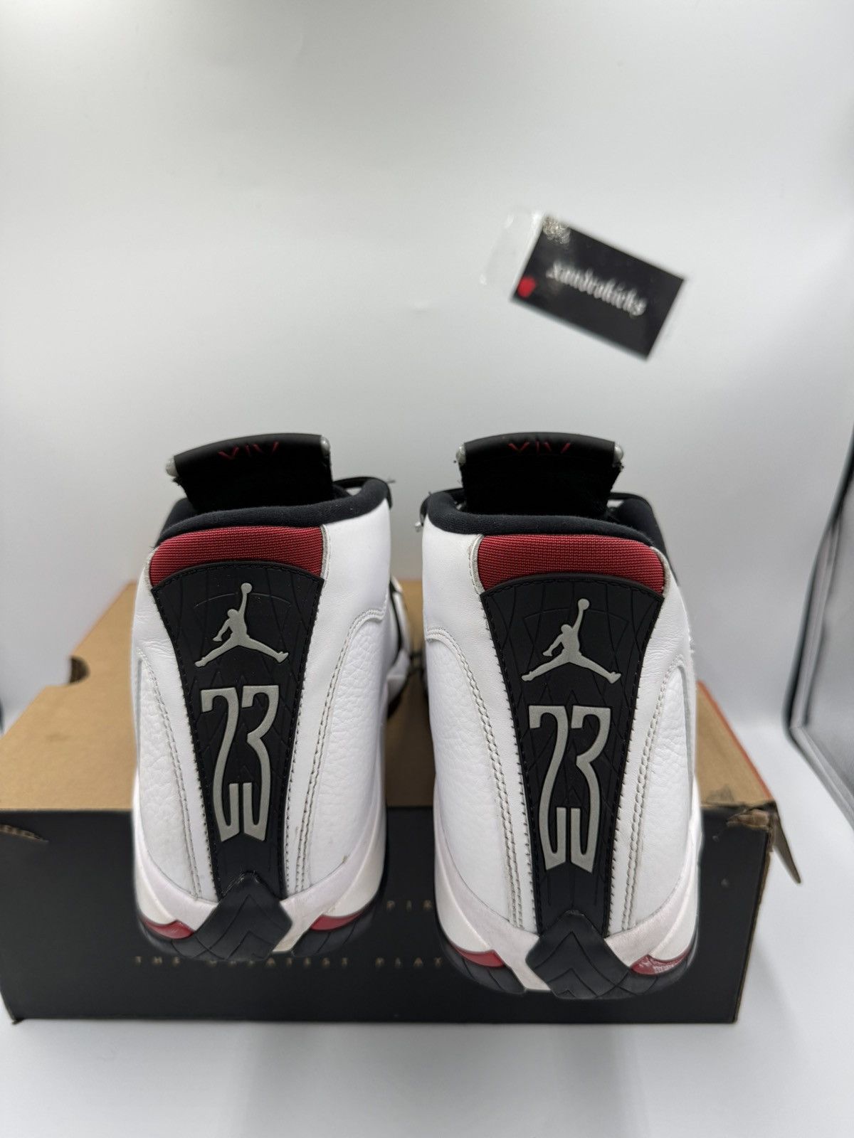 Jordan Brand Size 10 Jordan 14 Black Toe Size US 10 / EU 43 - 6 Thumbnail