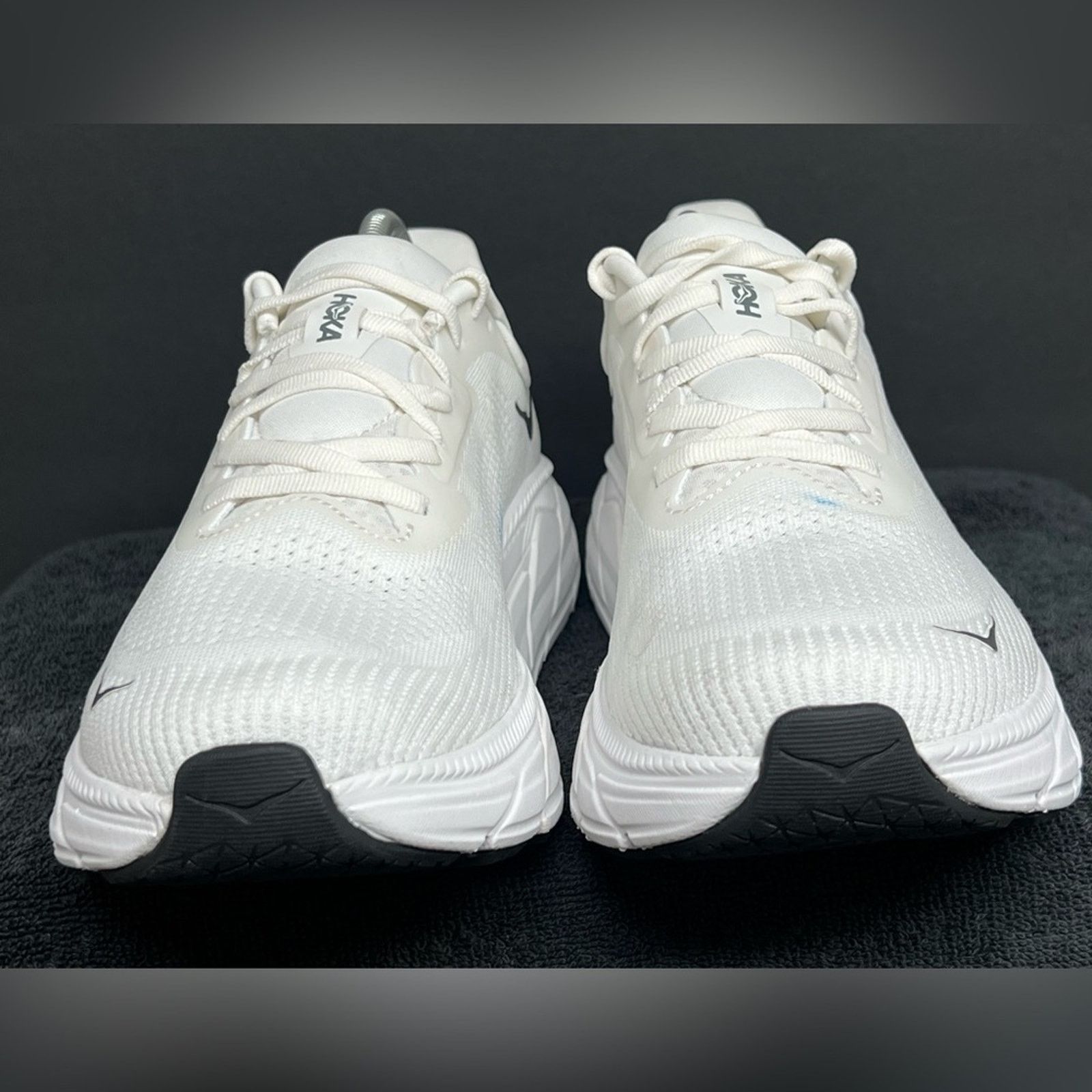 Hoka Hoka One One Arahi 7 Mens Blanc de Blanc Shoes 9.5 D NWOB Size US 9.5 / EU 42-43 - 5 Thumbnail