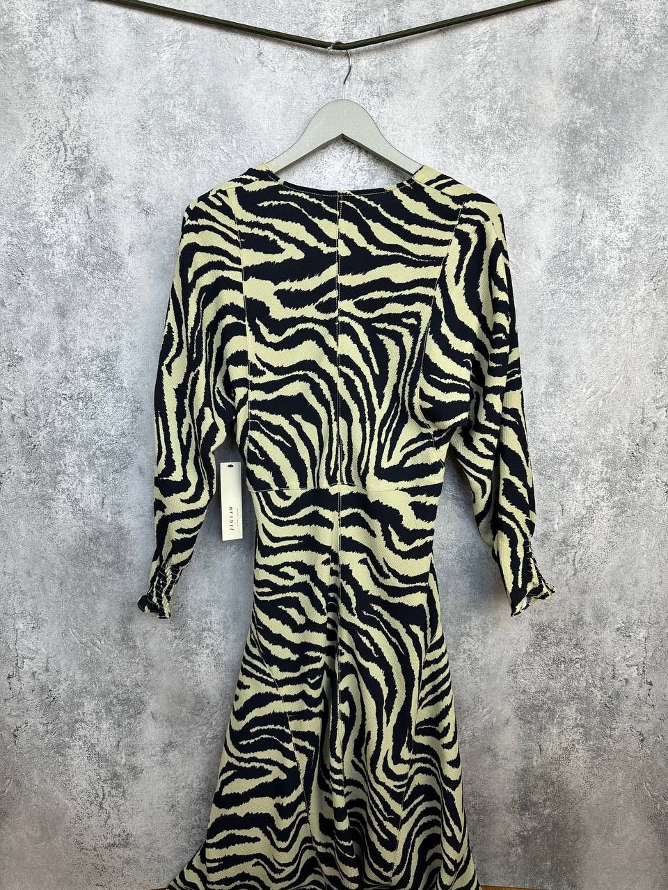Jigsaw NWT Jigsaw Zebra Ikat Maxi Dress Khaki Women's Size UK 10 Size M / US 6-8 / IT 42-44 - 3 Thumbnail