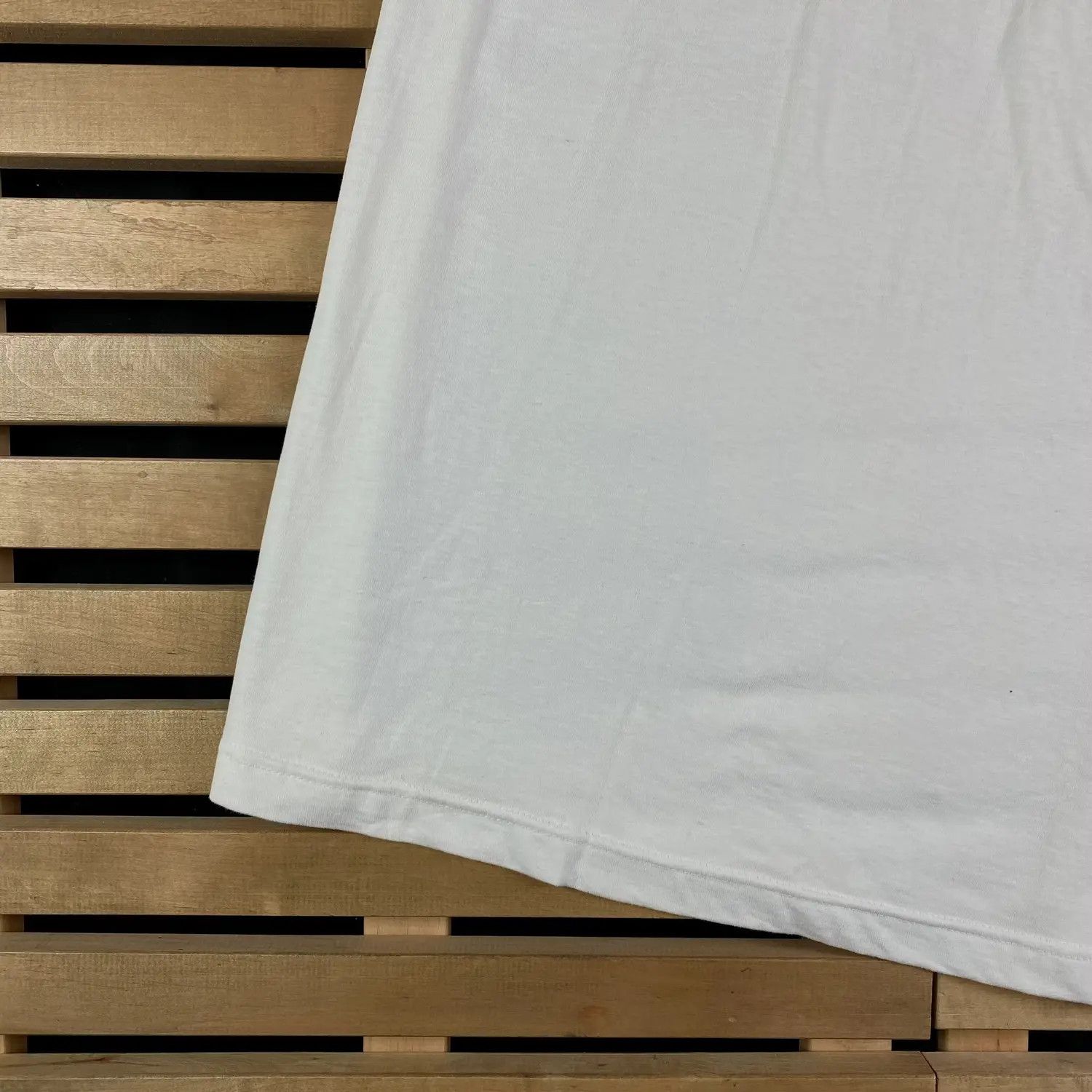 Vintage Mens Vintage T Shirt Sydney 2000 Art Size XL Size US XL / EU 56 / 4 - 3 Thumbnail