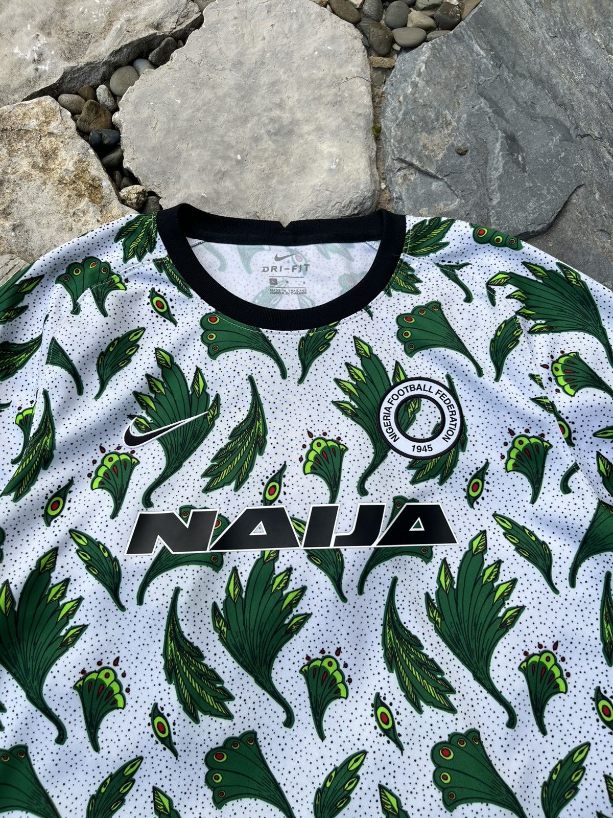 Nike Nike pre match Nigeria national team 2020 patterned jersey Size US L / EU 52-54 / 3 - 3 Thumbnail