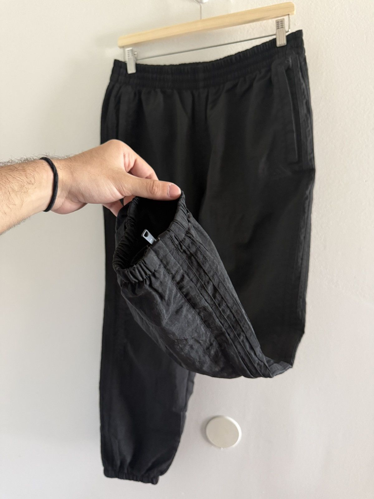 Adidas × Kanye West SAMPLE Yeezy Season 5 Adidas Calabasas Logo Mesh Track Pants Size US 32 / EU 48 - 18 Thumbnail