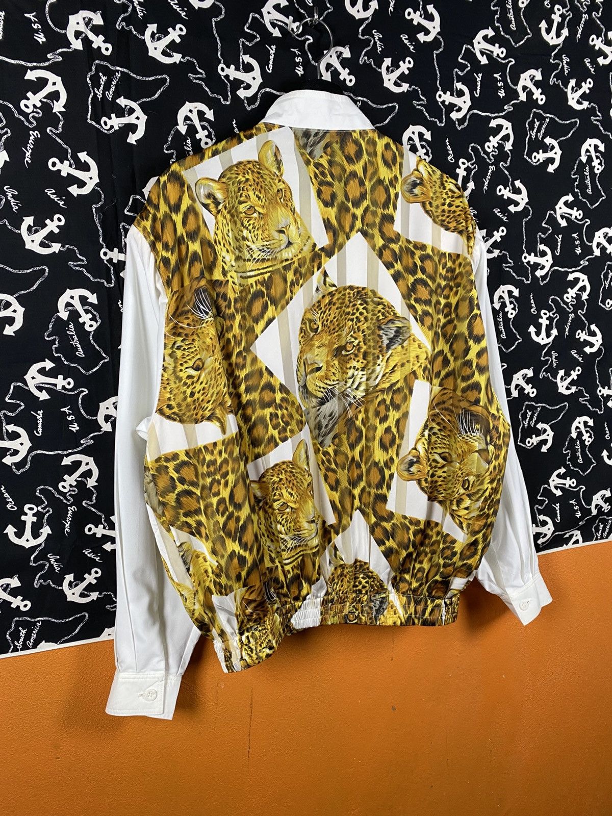 Japanese Brand Alpha Scene Leopard Statement Animal Print L/weight Jacket Size L / US 10 / IT 46 - 17 Thumbnail