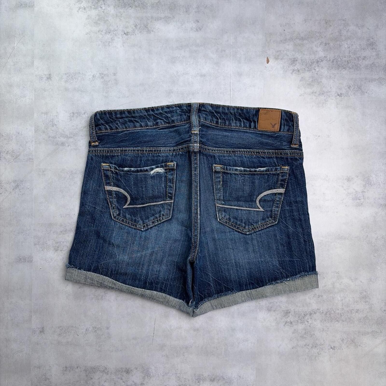 American Eagle Outfitters Y2K Dark Wash American Eagle Grunge Mini Denim Shorts Size 25" / US 0 / IT 36 - 1 Thumbnail