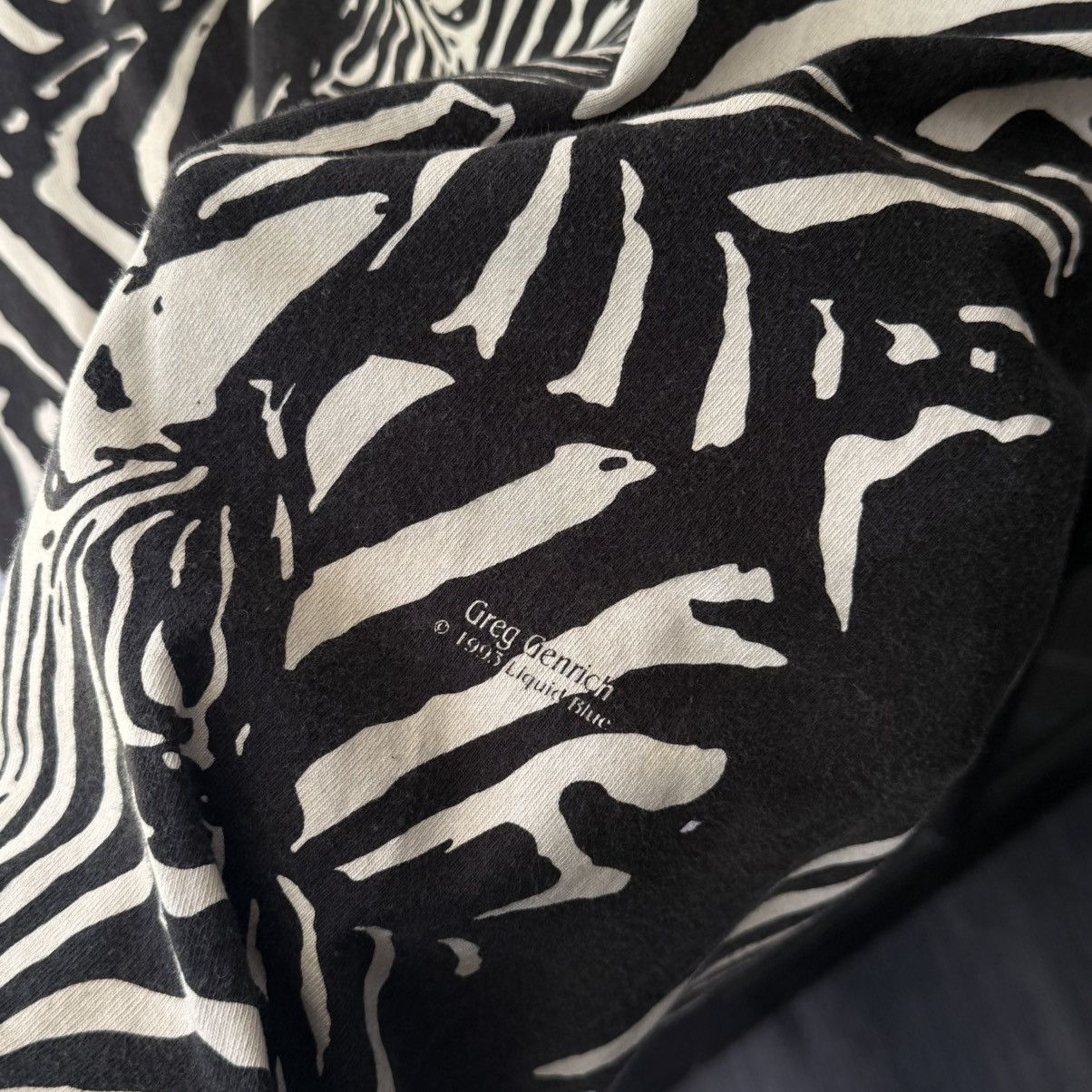 Liquid Blue Liquid Blue Zebra AOP 90's Size US L / EU 52-54 / 3 - 5 Thumbnail