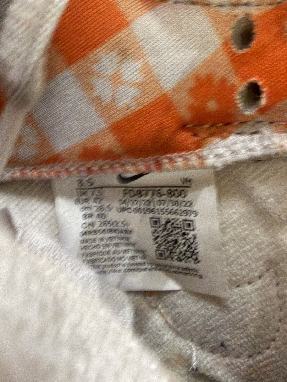 Nike Nike Dunk Low SB ‘Orange Lobster’ Size US 8.5 / EU 41-42 - 8 Thumbnail