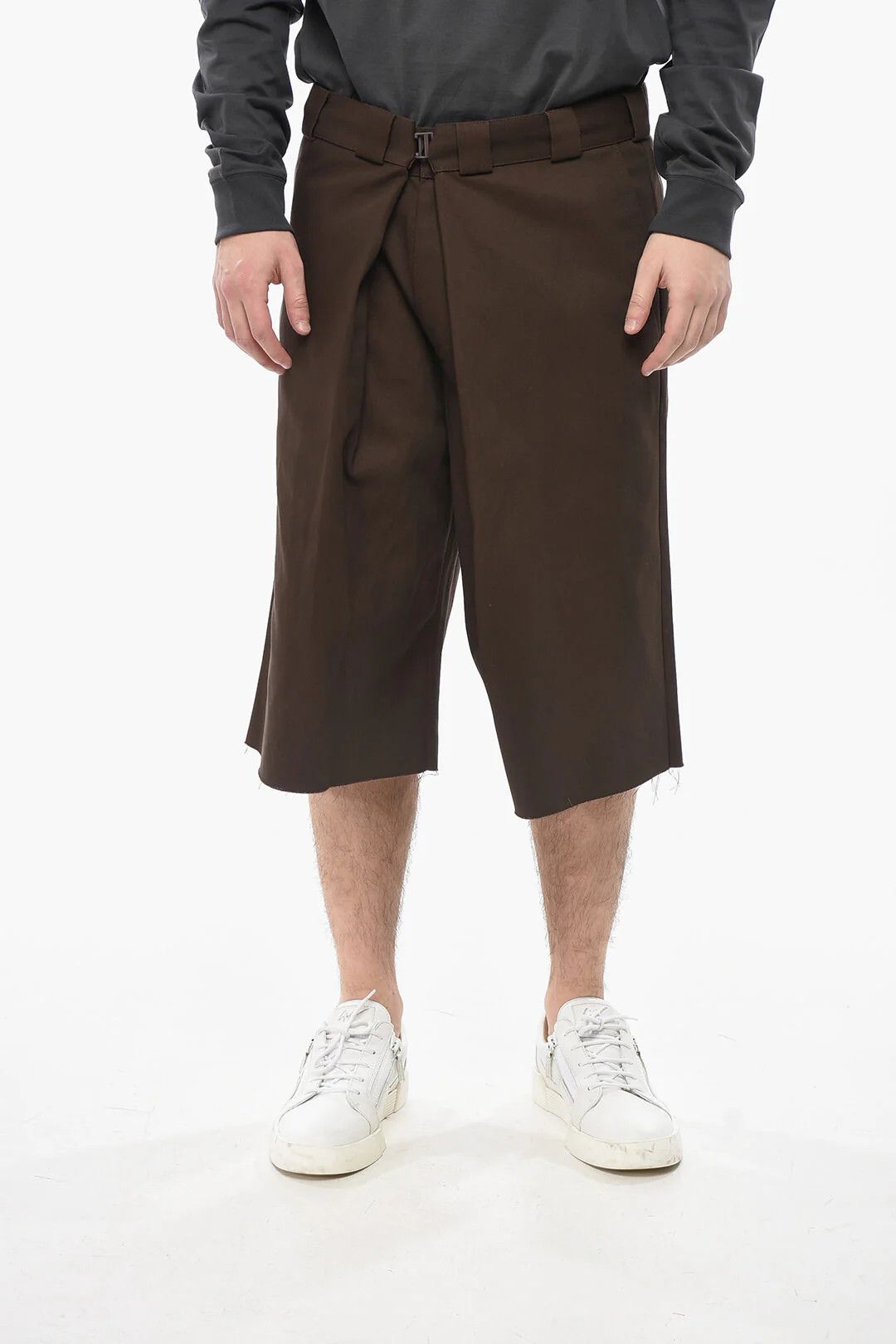 Givenchy og1mm0326 Cotton-Blend Short in Brown Size US 34 / EU 50 - 1 Thumbnail
