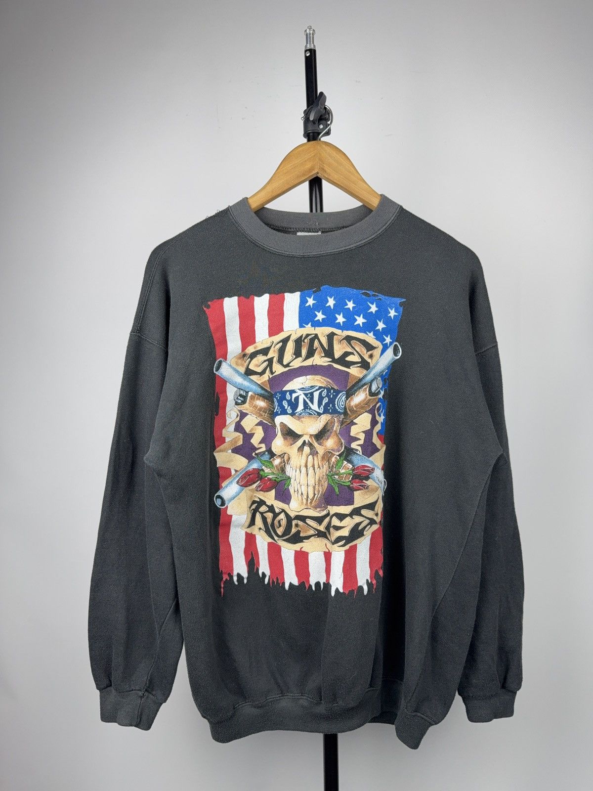 Guns N' Roses Vintage Guns N’ Roses Brockum 1991 Tour Sweatshirt USA Skull Size US L / EU 52-54 / 3 - 1 Thumbnail