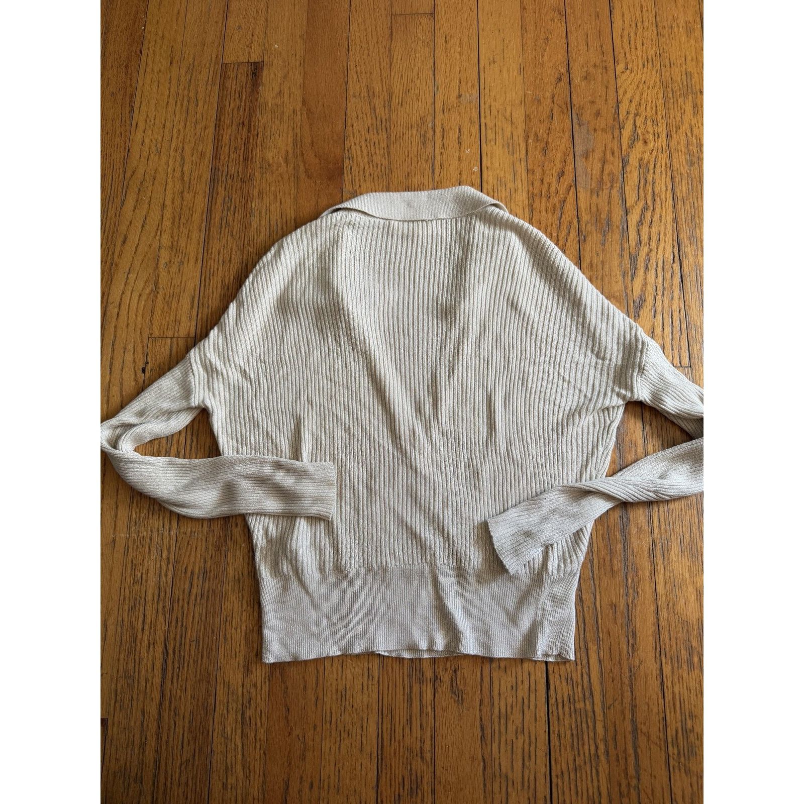 L'AGENCE L'AGENCE Sweater Womens XS/S Beige Wrap V Neck Metallic Size XS / US 0-2 / IT 36-38 - 6 Thumbnail