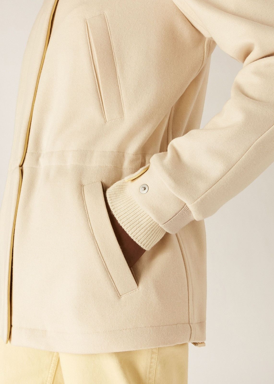 Loro Piana o1srvl11e0824 Icery Short Cashmere Jacket in Beige Size XS / US 0-2 / IT 36-38 - 2 Thumbnail