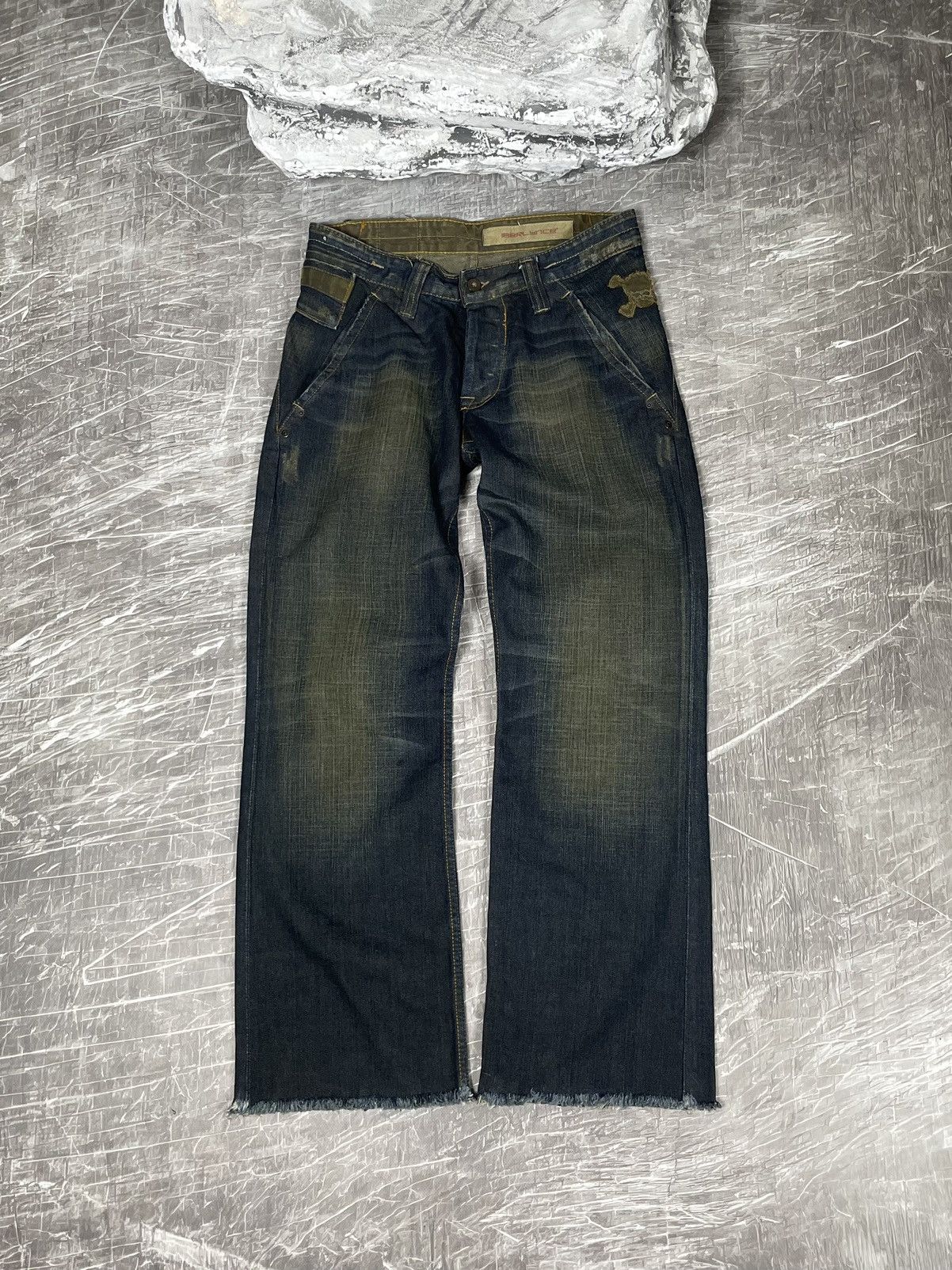 Hysteric Glamour Y2K Distressed Fade Denim Jeans No Faith Balenciaga Style Size US 29 - 2 Thumbnail