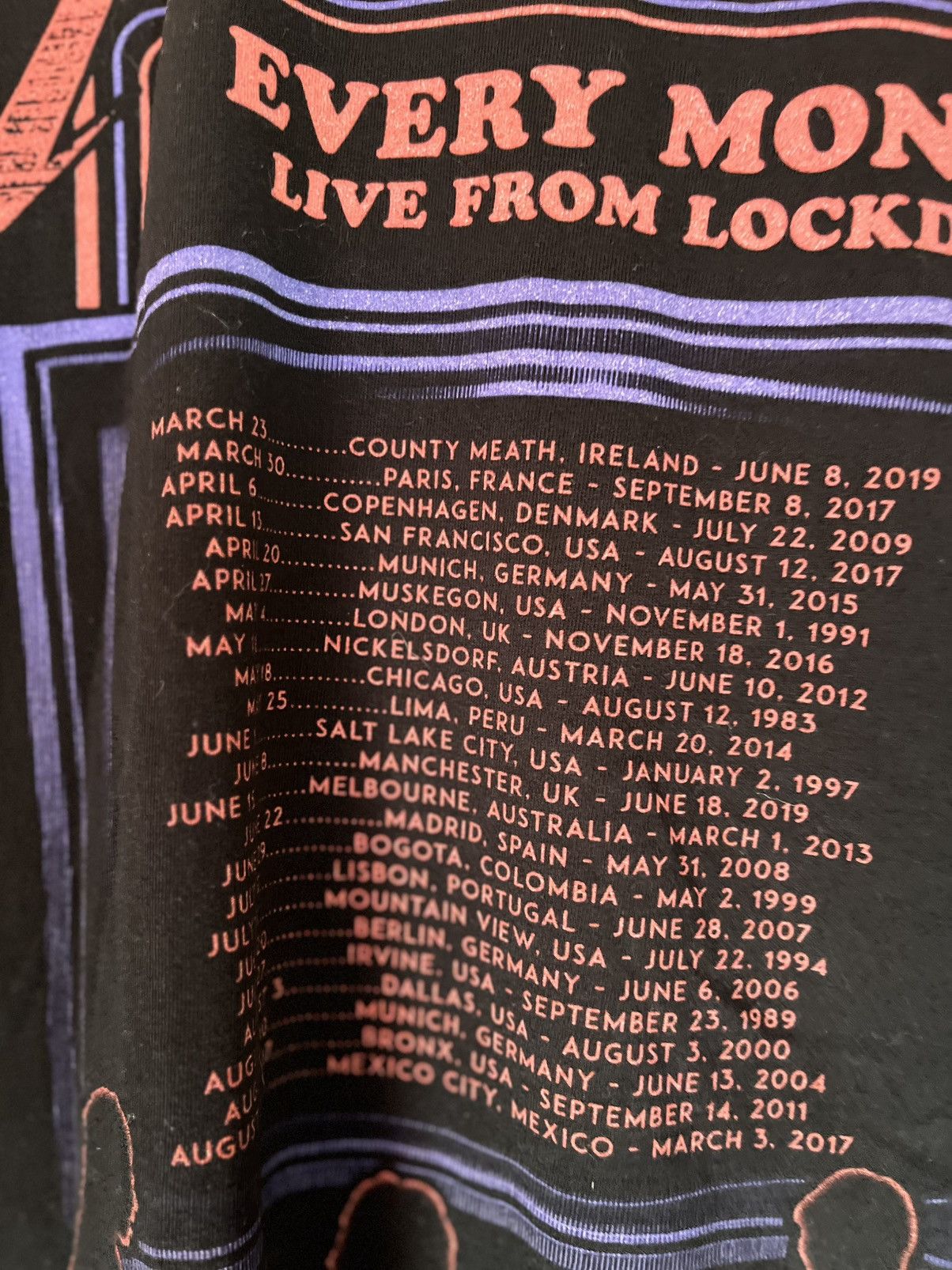 Metallica 2020 covid lockdown tour db sided metallica 4x music band Size US XXL / EU 58 / 5 - 7 Thumbnail