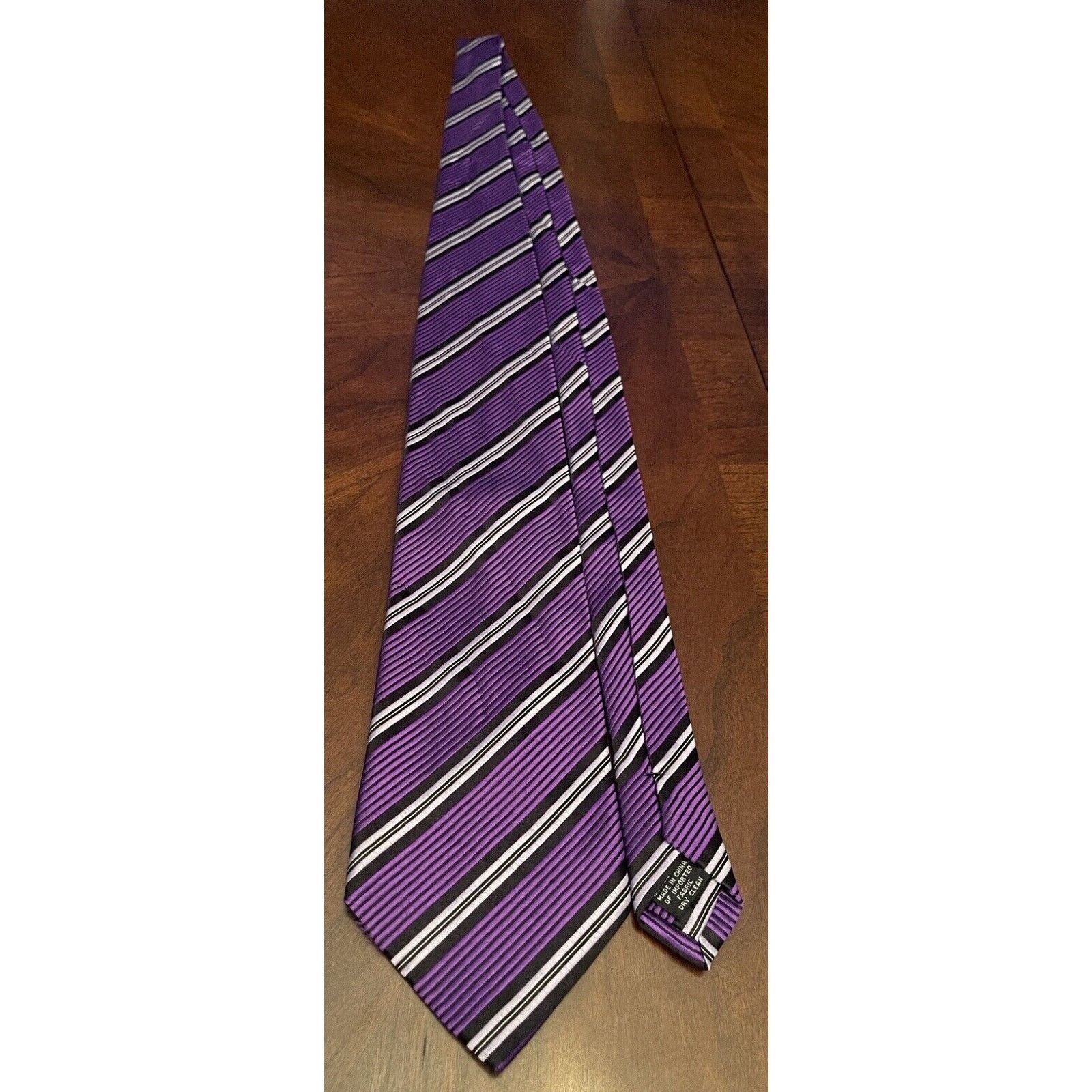 Calvin Klein Calvin Klein Purple Black 100% Silk Made In China Size ONE SIZE - 3 Thumbnail