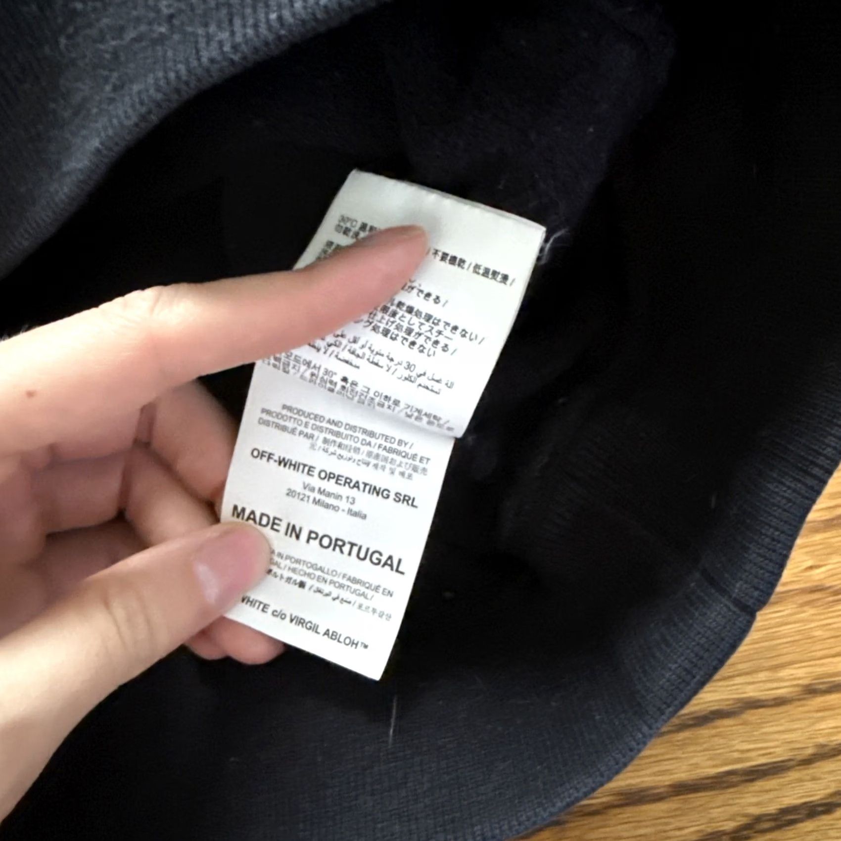 Off-White OFF-WHITE Hoodie Diagonal Arrows Tape C23 Size L Black Mens Pullover Hoodie Size US L / EU 52-54 / 3 - 6 Thumbnail