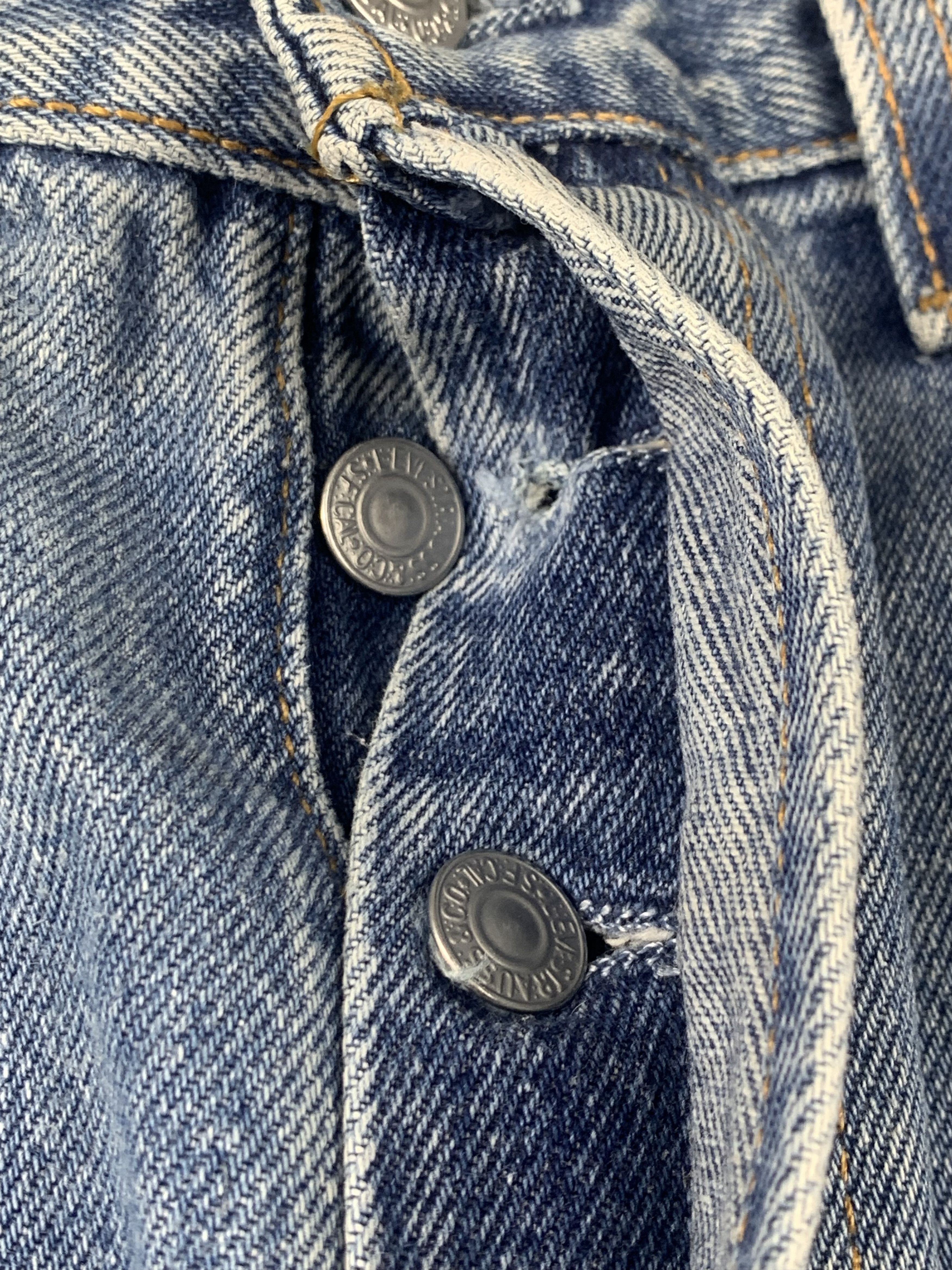 Levi's Vintage Levis 501 Faded Blue Jeans DP2065 Size US 32 / EU 48 - 13 Thumbnail