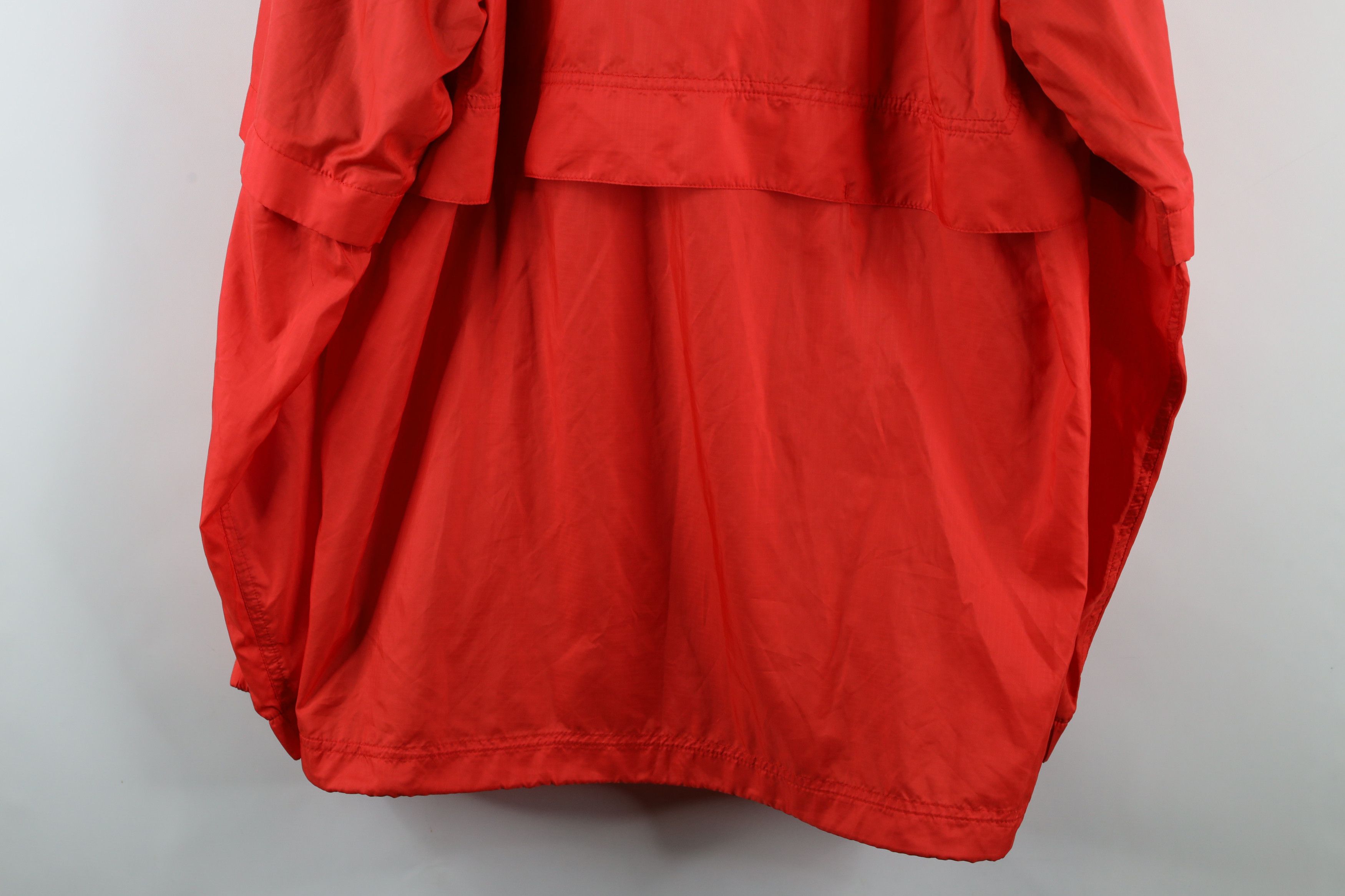 Nike × Vintage Nike Golf Button Off Sleeves Lightweight Windbreaker Jacket Size US XL / EU 56 / 4 - 13 Thumbnail