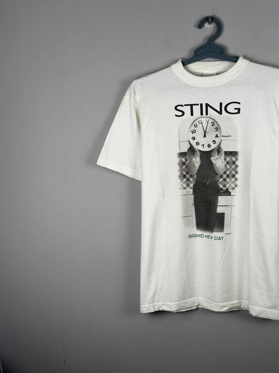 Sting Vintage 1999 Brand New Day Sting T Shirt Size US L / EU 52-54 / 3 - 2 Thumbnail