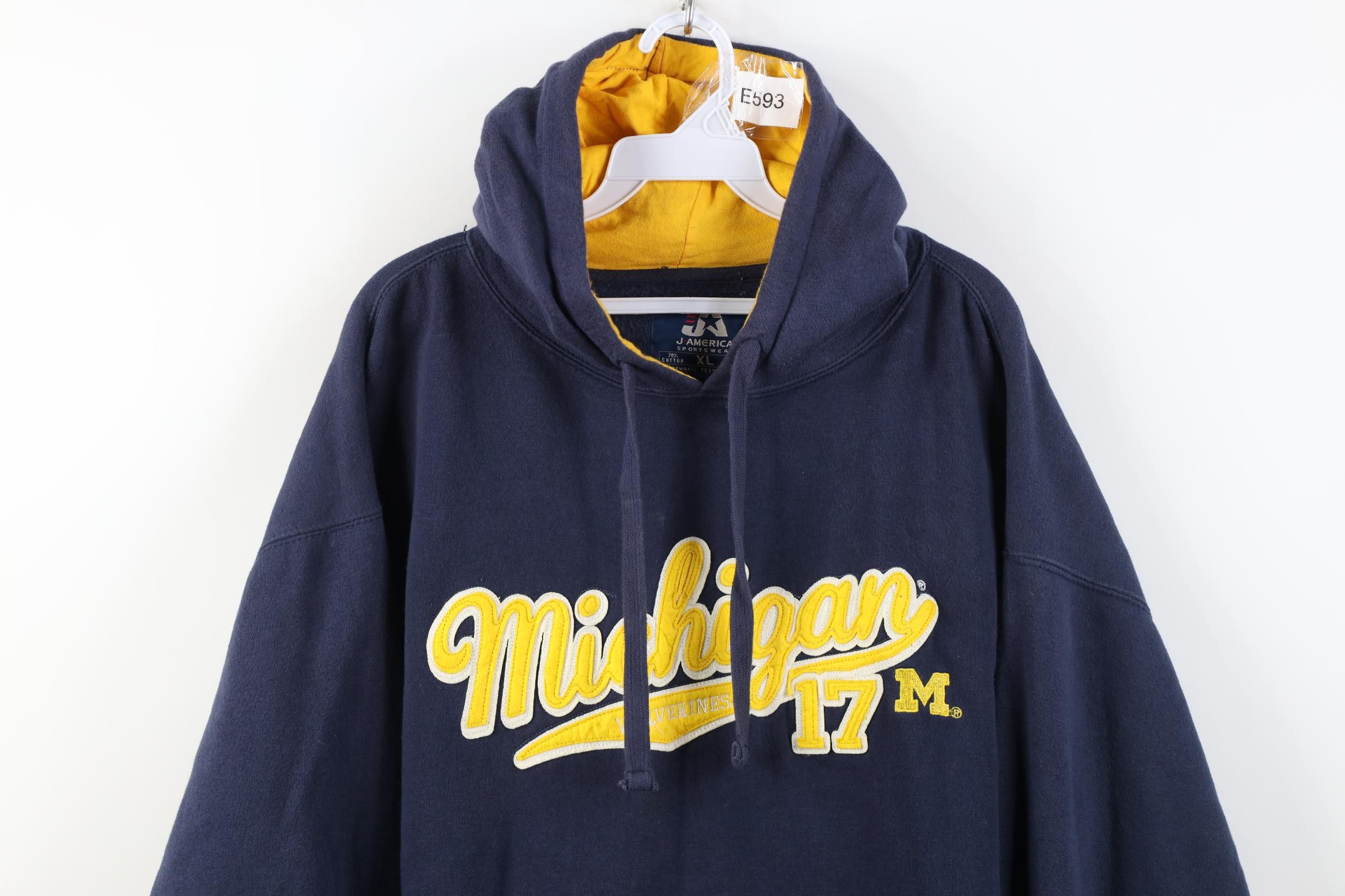 Vintage Vintage Script University of Michigan Heavyweight Hoodie Size US XL / EU 56 / 4 - 2 Thumbnail