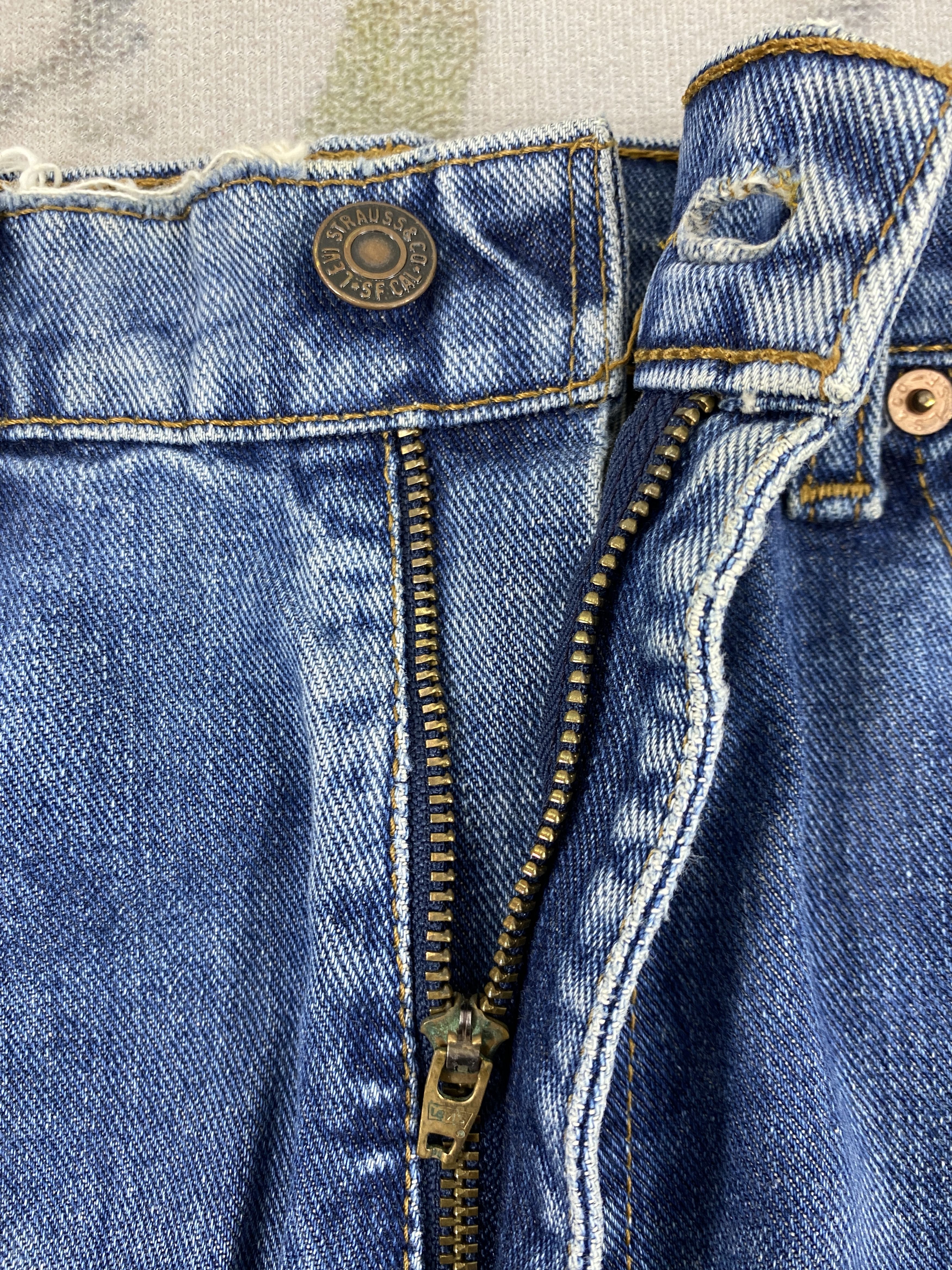 Levi's Distressed Blue Vintage Levi's 511 Jeans 29x27.5 - JN3767 Size US 28 / EU 44 - 6 Thumbnail