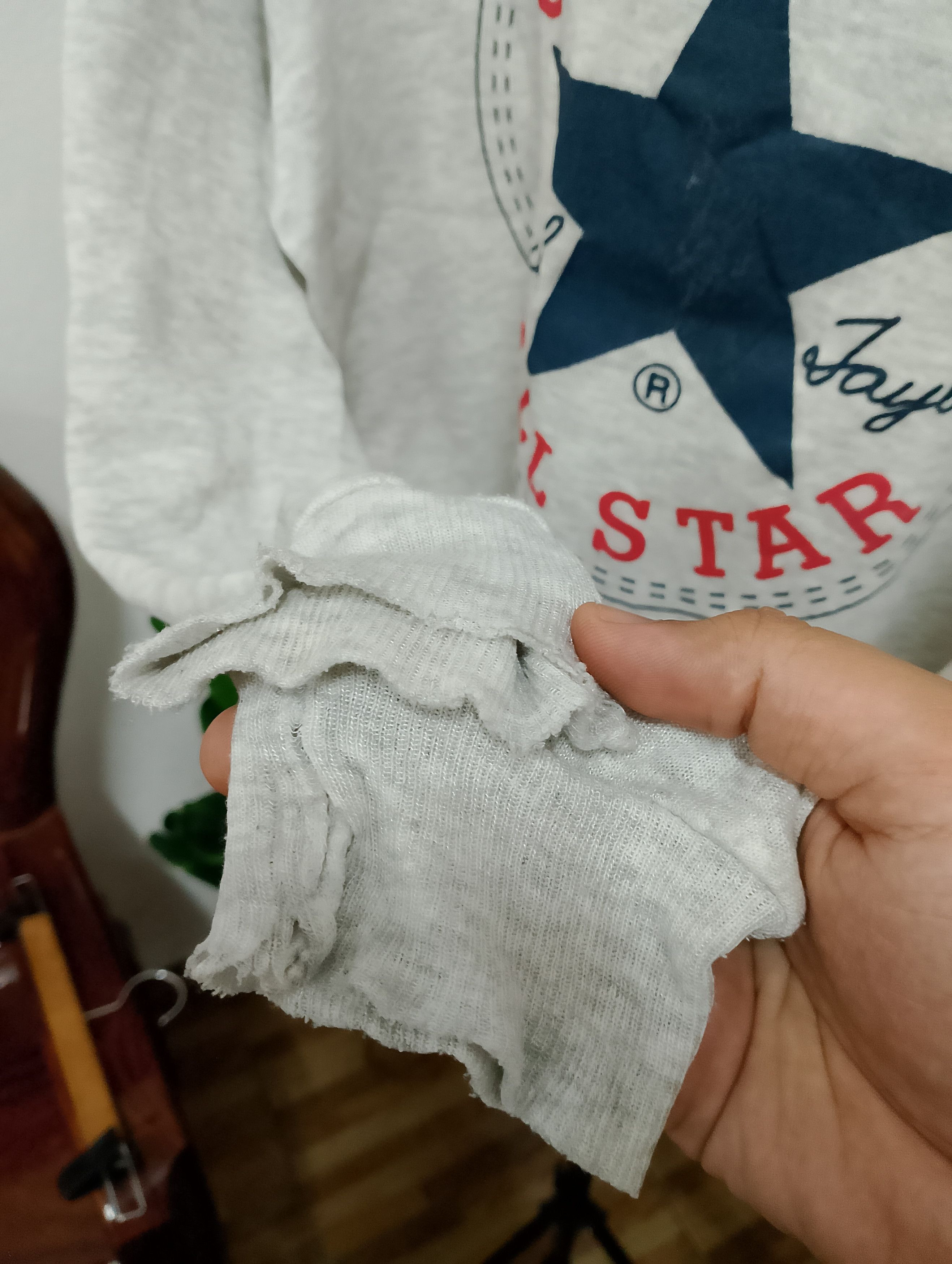 Converse Vintage Distressed Converse All Star Sweatshirt Made in USA Size US M / EU 48-50 / 2 - 4 Thumbnail
