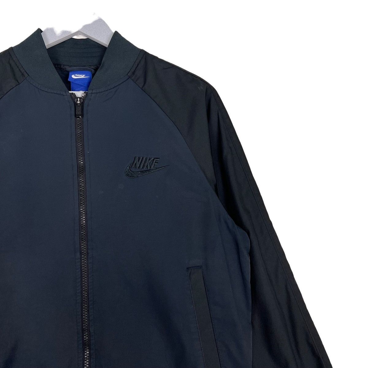 Nike 🔥 NIKE LIGHT BOMBER JACKET Size US M / EU 48-50 / 2 - 6 Thumbnail