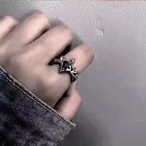 Japanese Brand Tribal Thorn Ring Spike Graffiti Goth Punk Rock Jewelry Size ONE SIZE - 1 Thumbnail