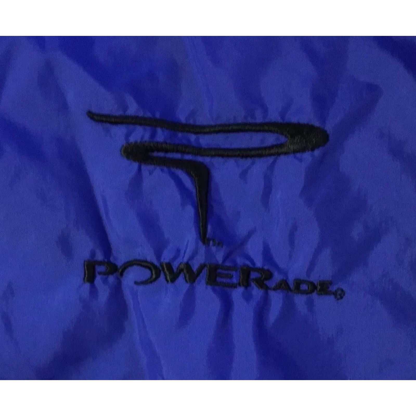 Vintage VINTAGE Powerade Sports Drink Promo Jacket L Blue Men Jacket Windbreaker 1/4 Zip 1/2 Zip Grunge 90s Y2K USA Sports Theme Mens Size US L / EU 52-54 / 3 - 2 Thumbnail