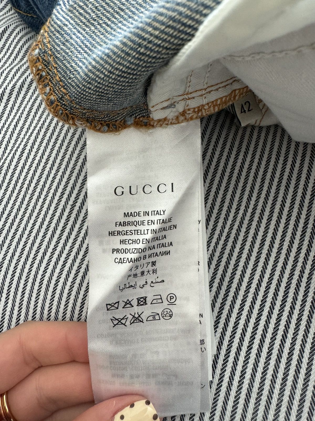 Gucci Gucci mini skirt with rose detail Size 42" / US 20 - 5 Thumbnail