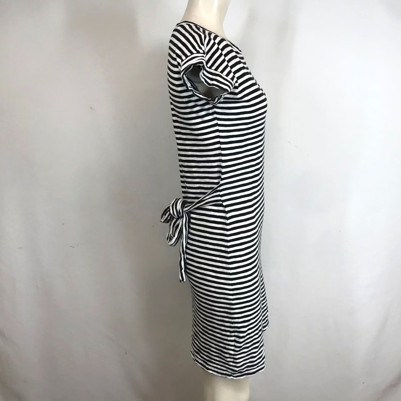 J.Crew J. Crew Striped Knit T Shirt Dress Tie Waist Short Sleeve Black White XXS Womens Size XXS / US 00 / IT 34 - 4 Thumbnail