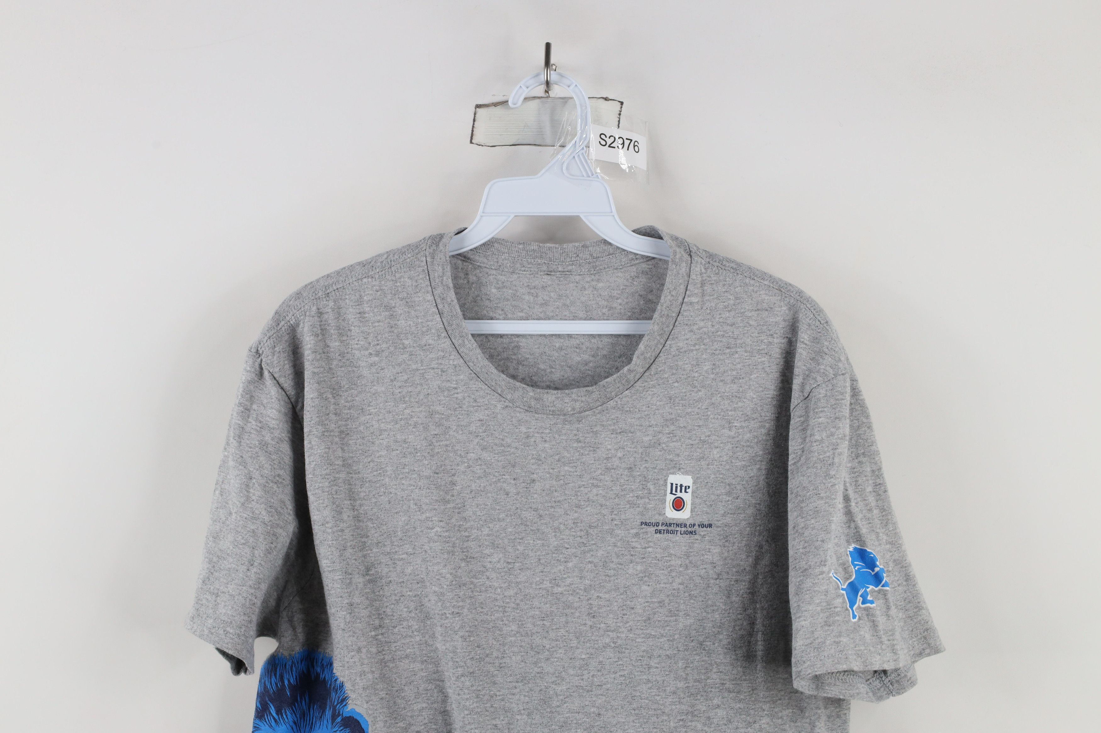 Vintage Streetwear Detroit Lions Football All Over Print T-Shirt Size US M / EU 48-50 / 2 - 2 Thumbnail