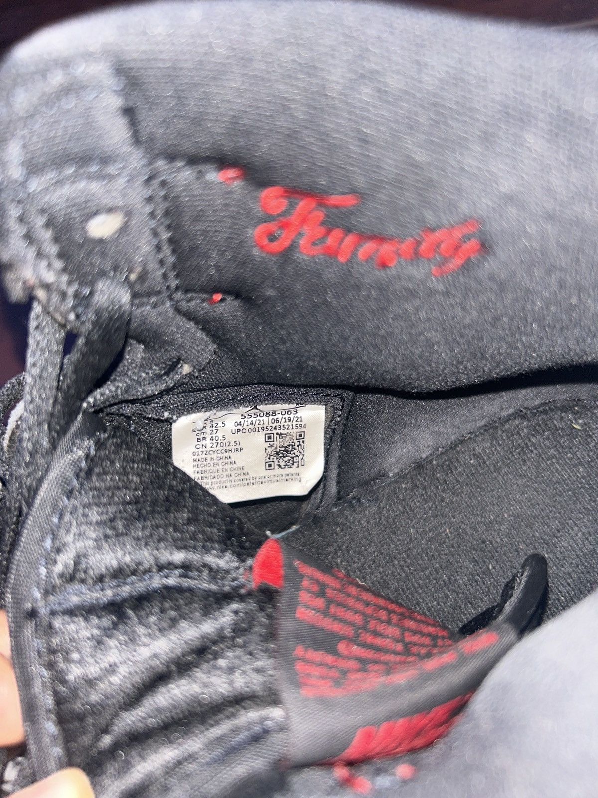 Nike Air Jordan 1 Retro High OG'Patent Bred' Size US 9 / EU 42 - 5 Thumbnail