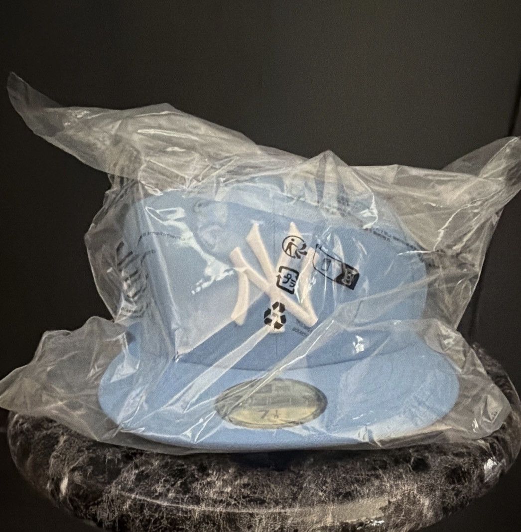 New Era × New York Yankees × Supreme Supreme Yankees Fitted Navy