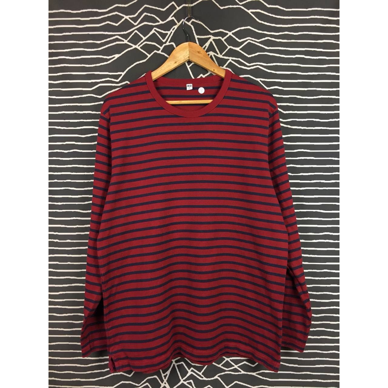 Uniqlo Striped Crew Neck Long Sleeve Tee